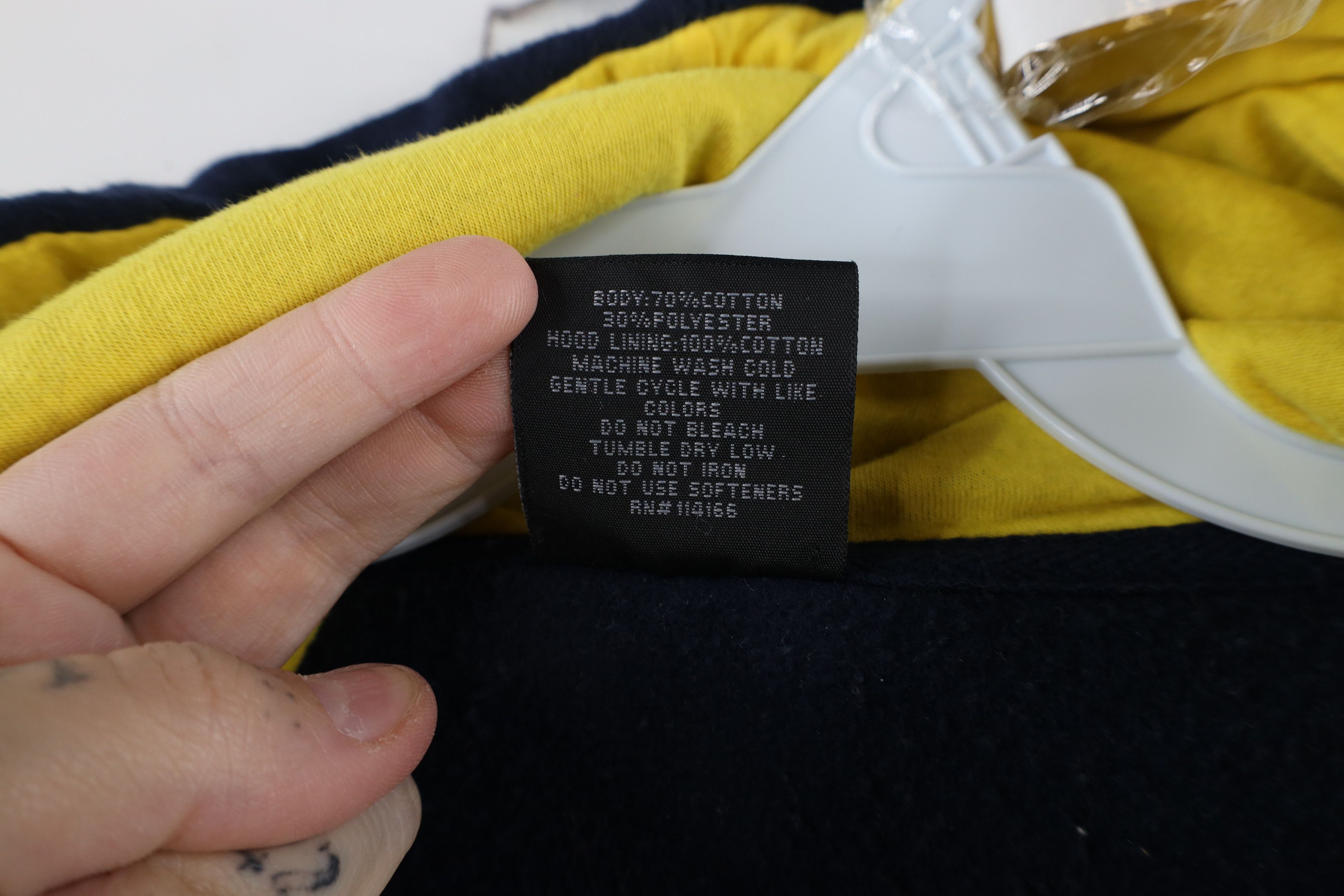 Vintage Vintage Spell Out University of Michigan Hoodie Sweatshirt Size US M / EU 48-50 / 2 - 6 Thumbnail