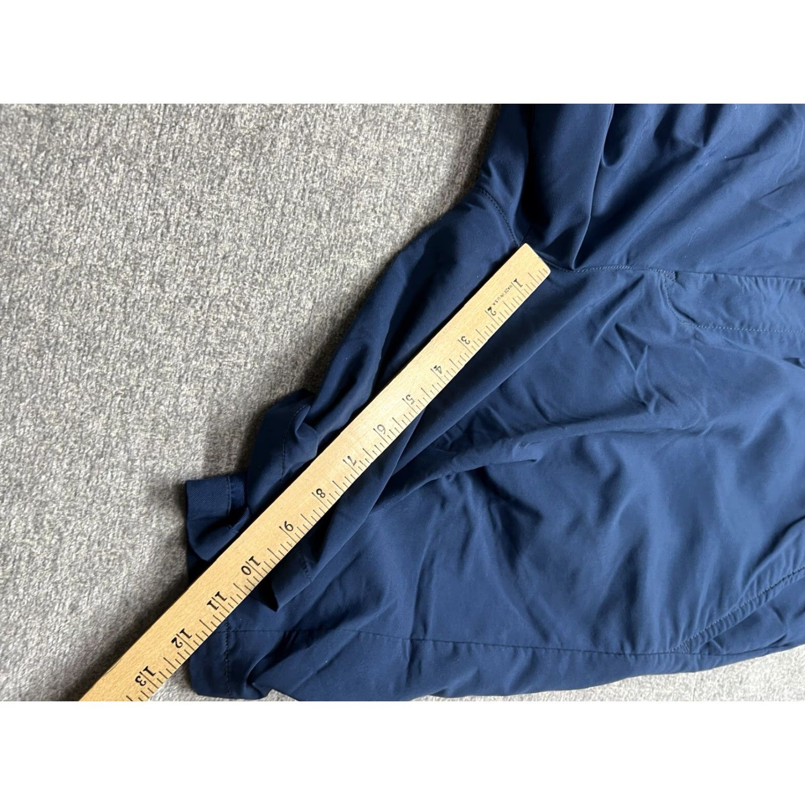 TravisMathew Travis Mathew Street Art Golf Shorts Men’s 38 Navy Blue Size US 38 / EU 54 - 6 Thumbnail