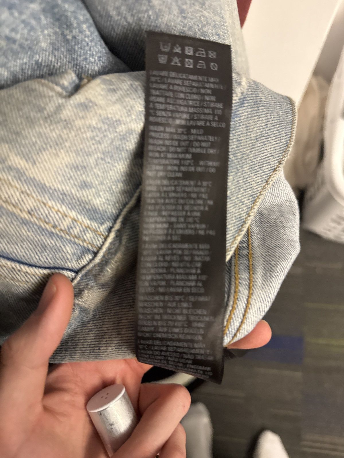 Balenciaga 3B Sports Super Oversized Baggy Denim Jacket 2023 Size US S / EU 44-46 / 1 - 8 Thumbnail