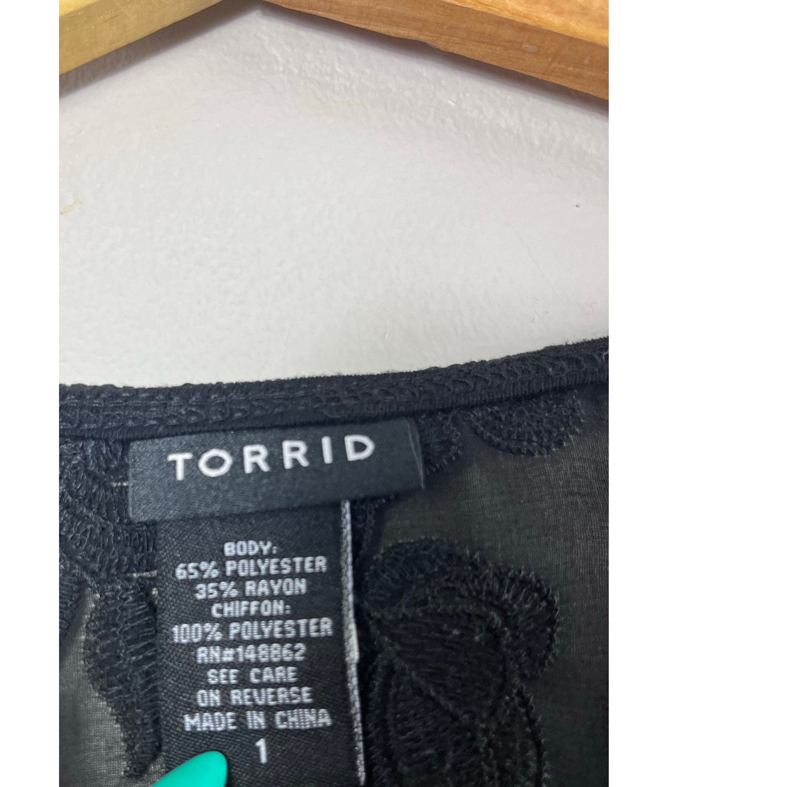 Torrid Black Floral Lace Torrid Women's Blouse 1 Size XXL / US 16-18 / IT 52-54 - 2 Thumbnail