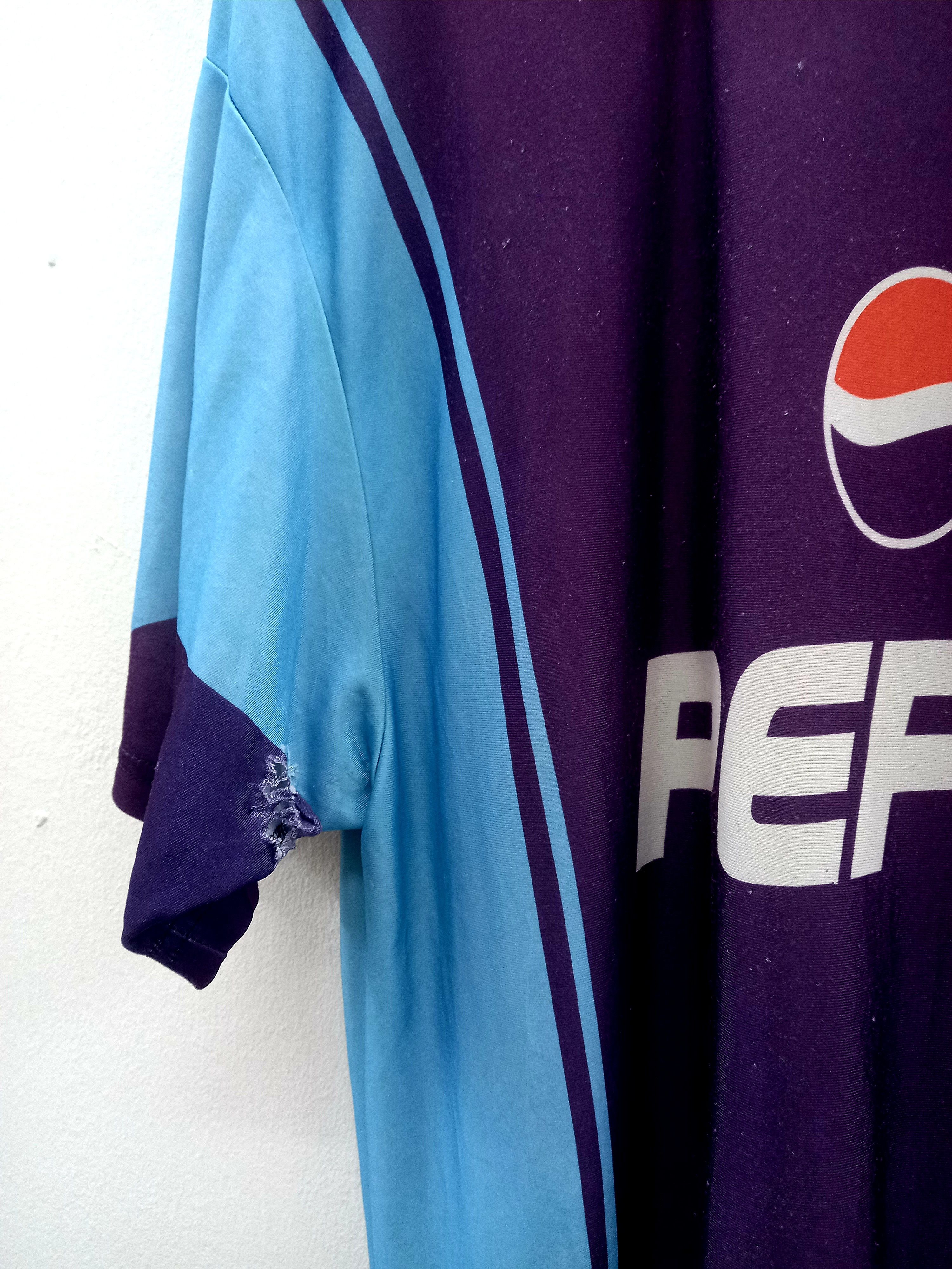 Pepsi David Beckham 2000s Pepsi Jersey ( DISTRESSED ) Size US L / EU 52-54 / 3 - 7 Thumbnail
