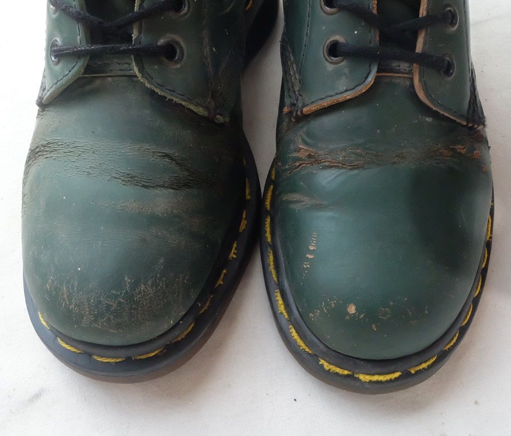 Dr. Martens Dr. Martens Boots 1460 Made in England Size US 7 / IT 37 - 2 Thumbnail