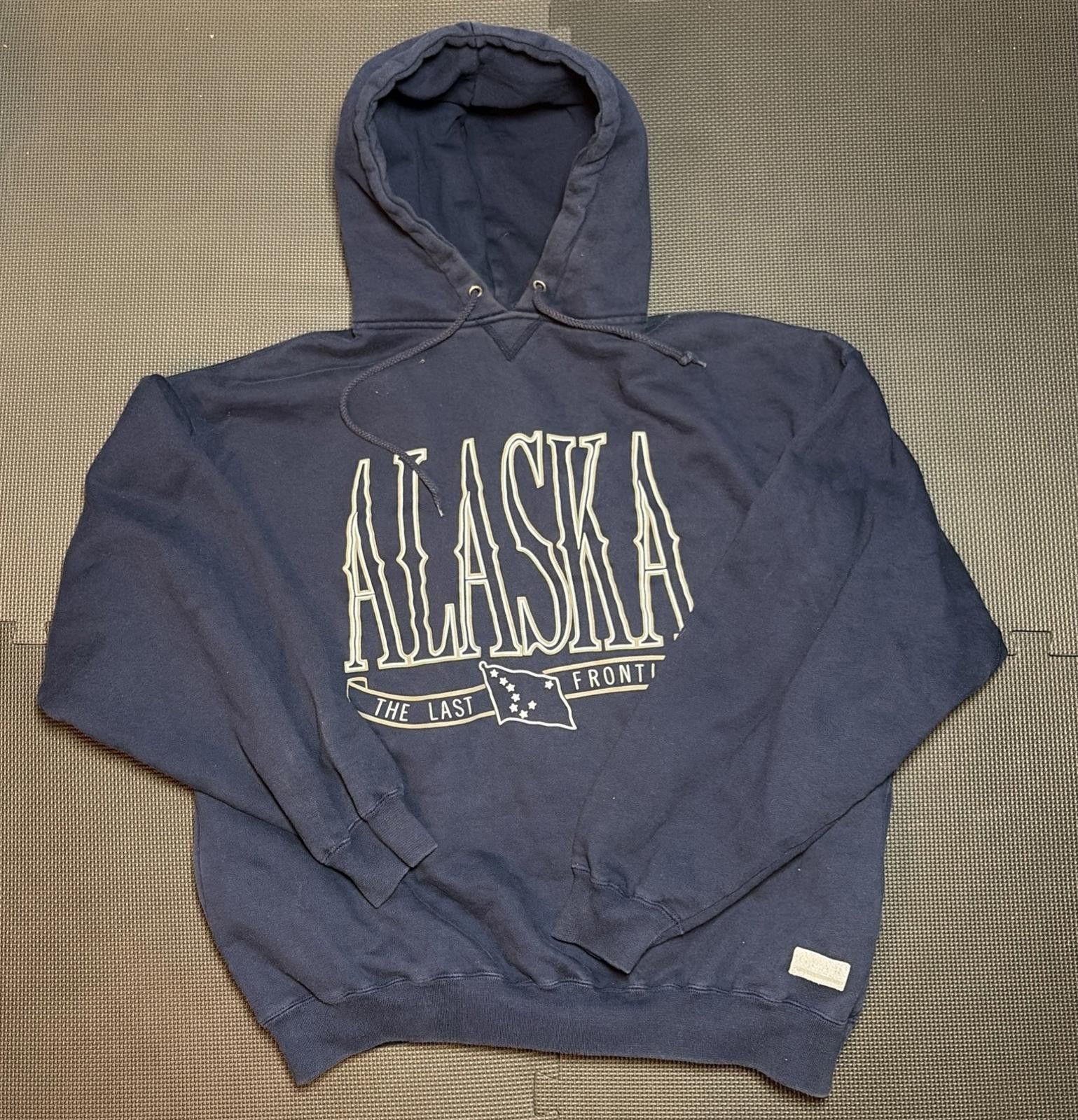 Vintage Vintage 90s Alaska The Last Frontier Sweatshirt Size Large Size US L / EU 52-54 / 3 - 1 Thumbnail