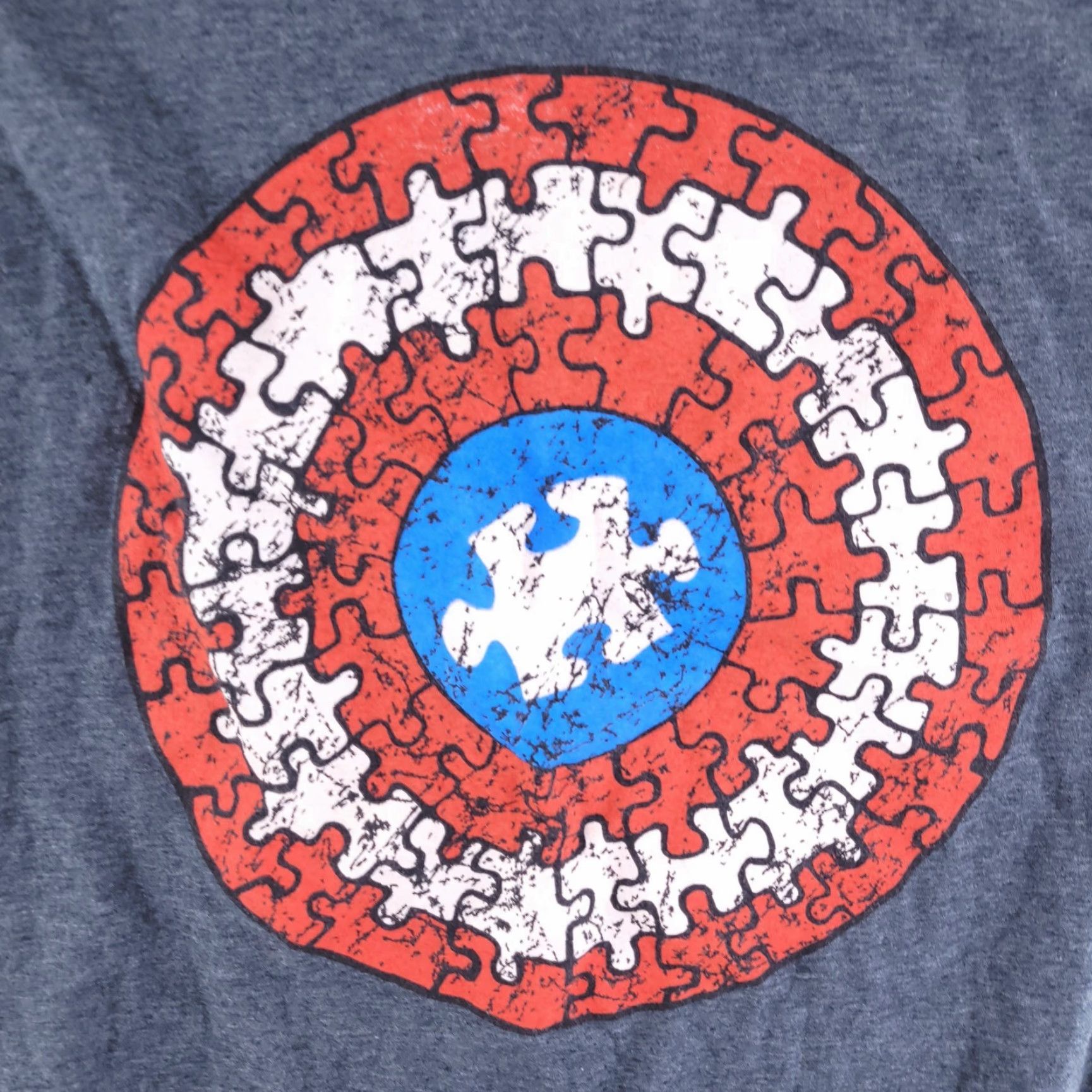 Vintage Marvel Shirt Mens Small Gray Short Sleeve Captain America Puzzle Shield Size US S / EU 44-46 / 1 - 2 Thumbnail