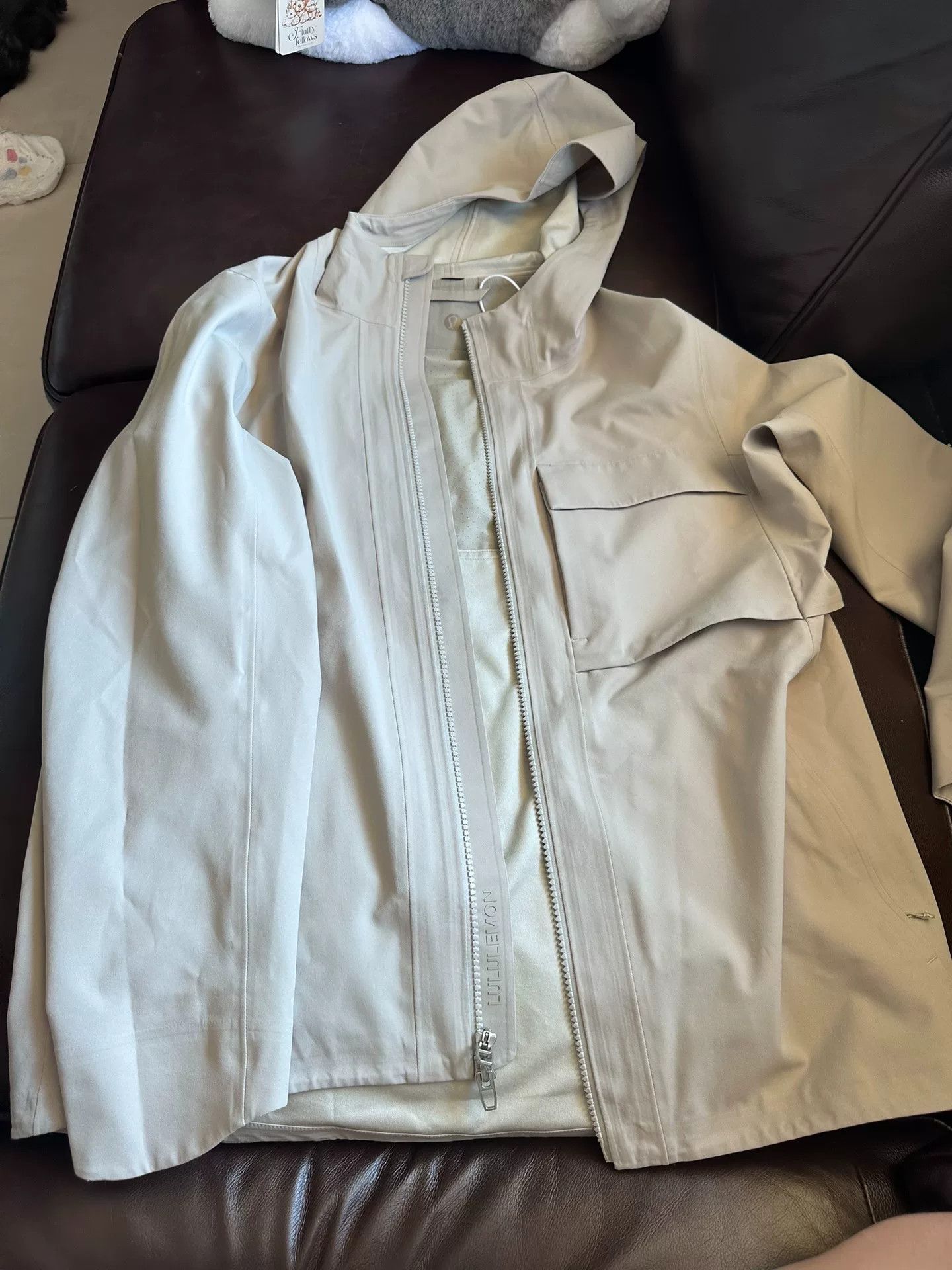 Lululemon lululemon StretchSeal Outpour Men's Hooded Jacket Size US S / EU 44-46 / 1 - 1 Thumbnail