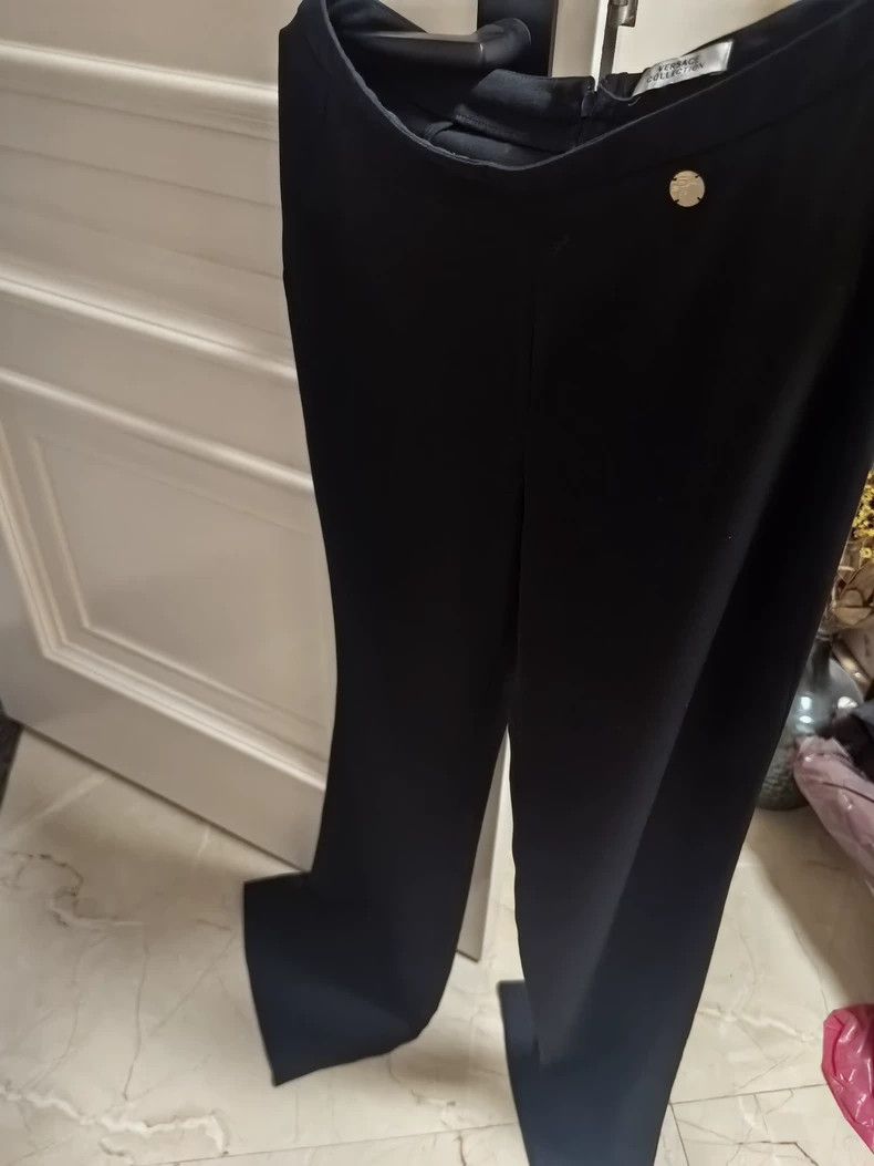 Versace Versace Black slacks trousers Size US 26 / EU 42 - 1 Thumbnail