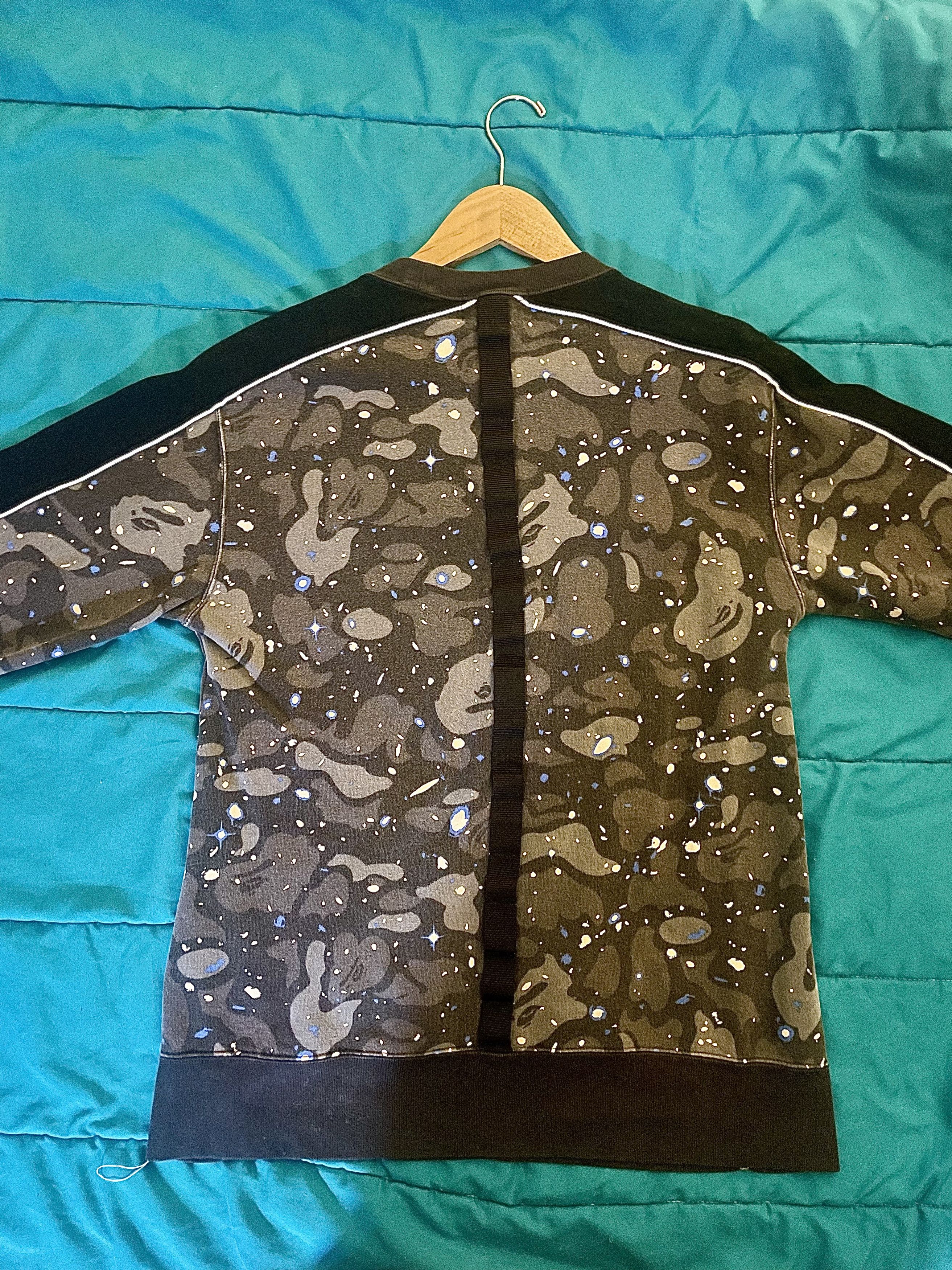 Bape Bape space camo sweater Size US L / EU 52-54 / 3 - 2 Thumbnail