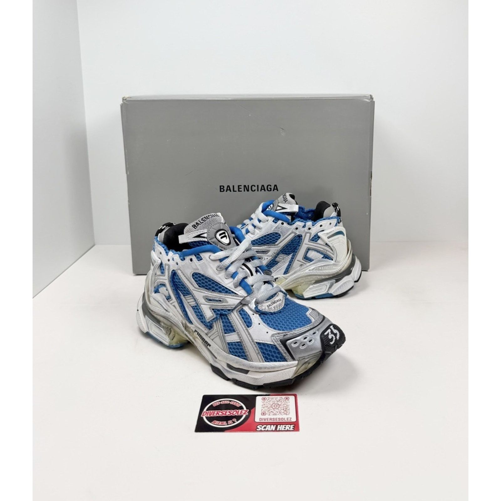 Balenciaga Size 35EU/5W - Balenciaga Runner Blue White NEW Size US 5 / IT 35 - 1 Thumbnail