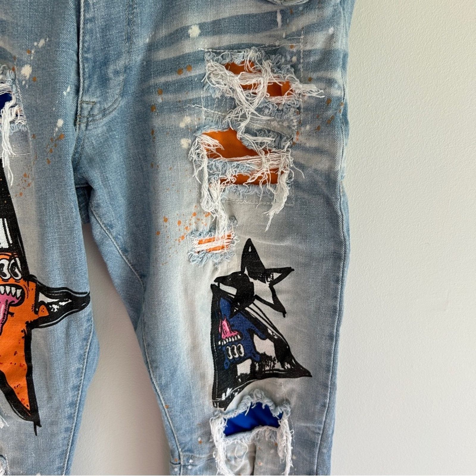 NWT Smoke Rise Distressed Painted Slim Tapered Jeans 38