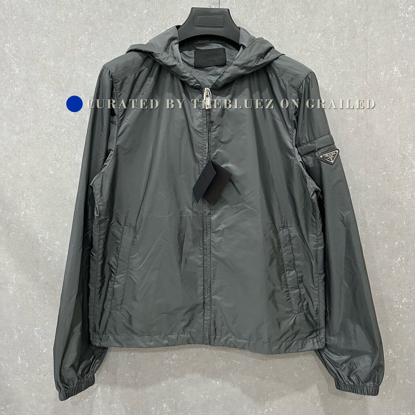 Prada Full Zip Windbreaker Art. SGV126 Mat. 09W | Grailed