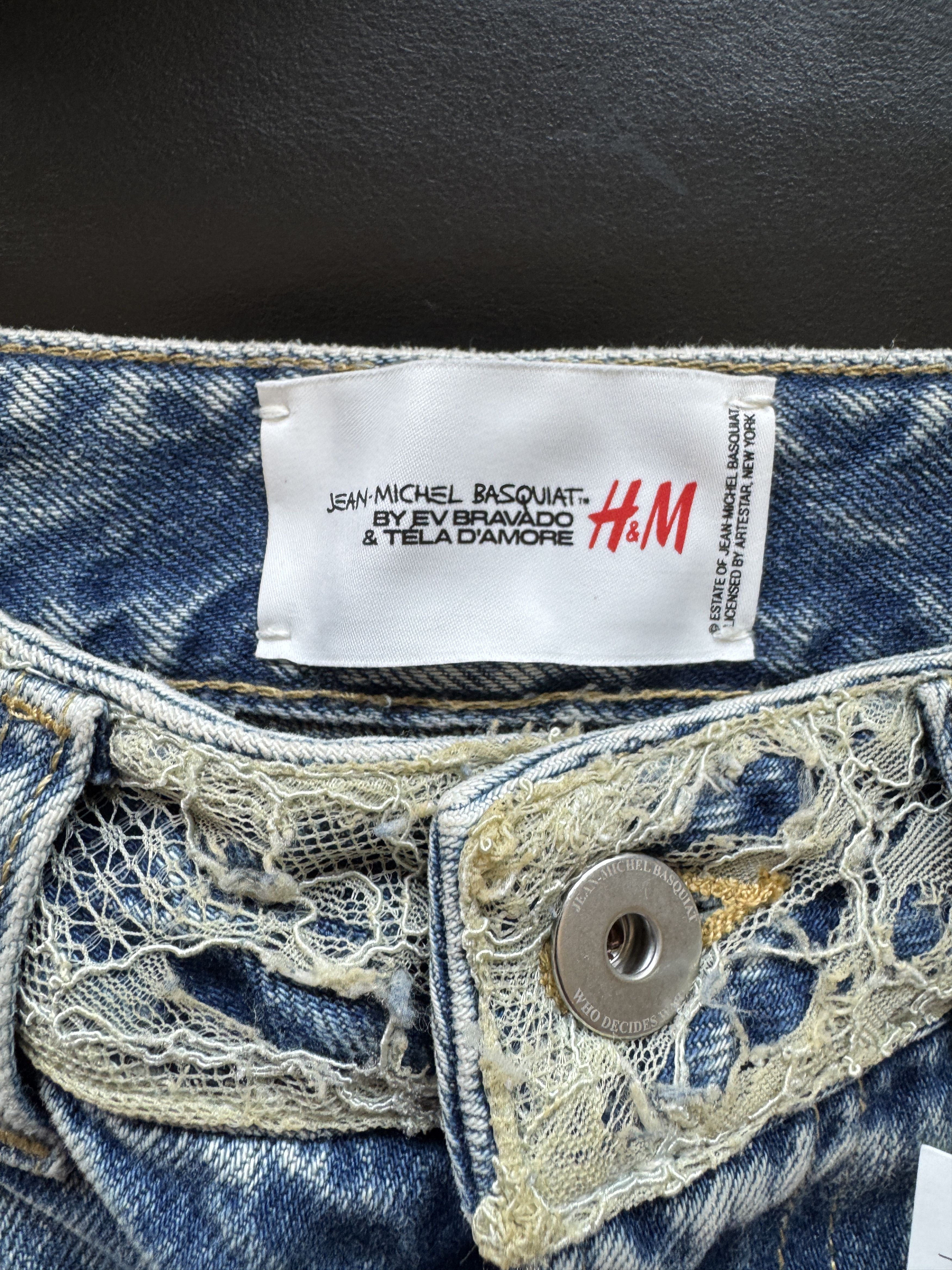 H&M × Jean-Michel Basquiat × Who Decides War Distressed rhinestone graphic jeans Size US 30 / EU 46 - 9 Thumbnail