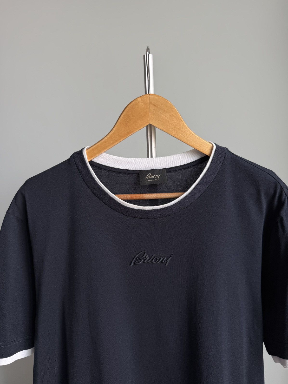 Brioni Brioni Embroidered Logo Cotton T-Shirt Navy Blue Size US L / EU 52-54 / 3 - 8 Thumbnail