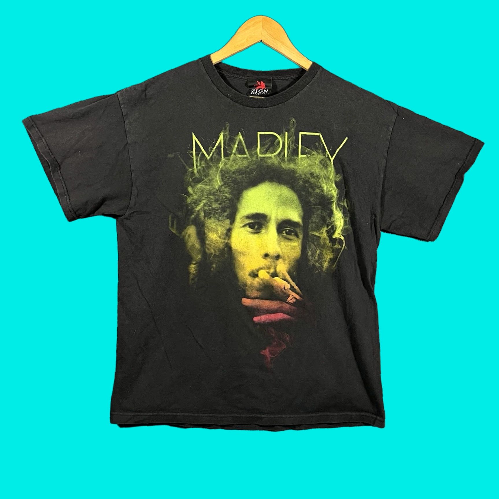 Vintage VINTAGE Zion Rootswear T-Shirt Bob Marley Mens Large 90s Reggae Zion Rootswear Tee Black Crew Neck Short Sleeve Music Band Vintage Mens L Black Size US L / EU 52-54 / 3 - 1 Thumbnail