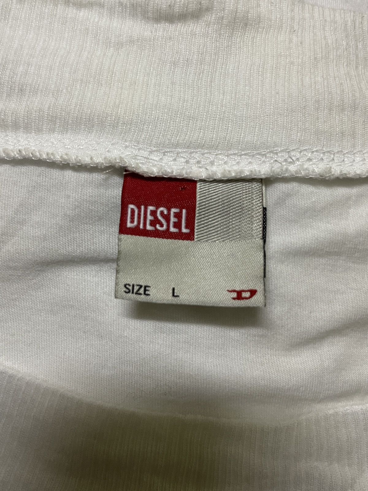 Diesel × Vintage Diesel Embroidery Flower Patches T Shirt Size L / US 10 / IT 46 - 13 Thumbnail