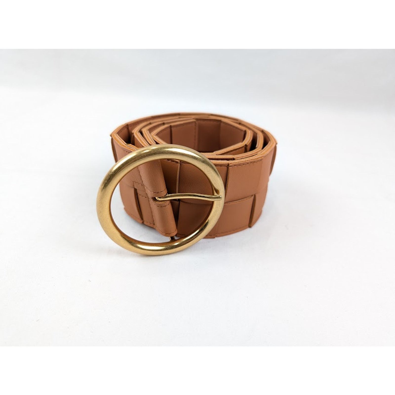 Bottega Veneta o1rshd1 Size:90 / Intreccio Cintura Suede Belt in Clay/Gold Size ONE SIZE - 1 Thumbnail