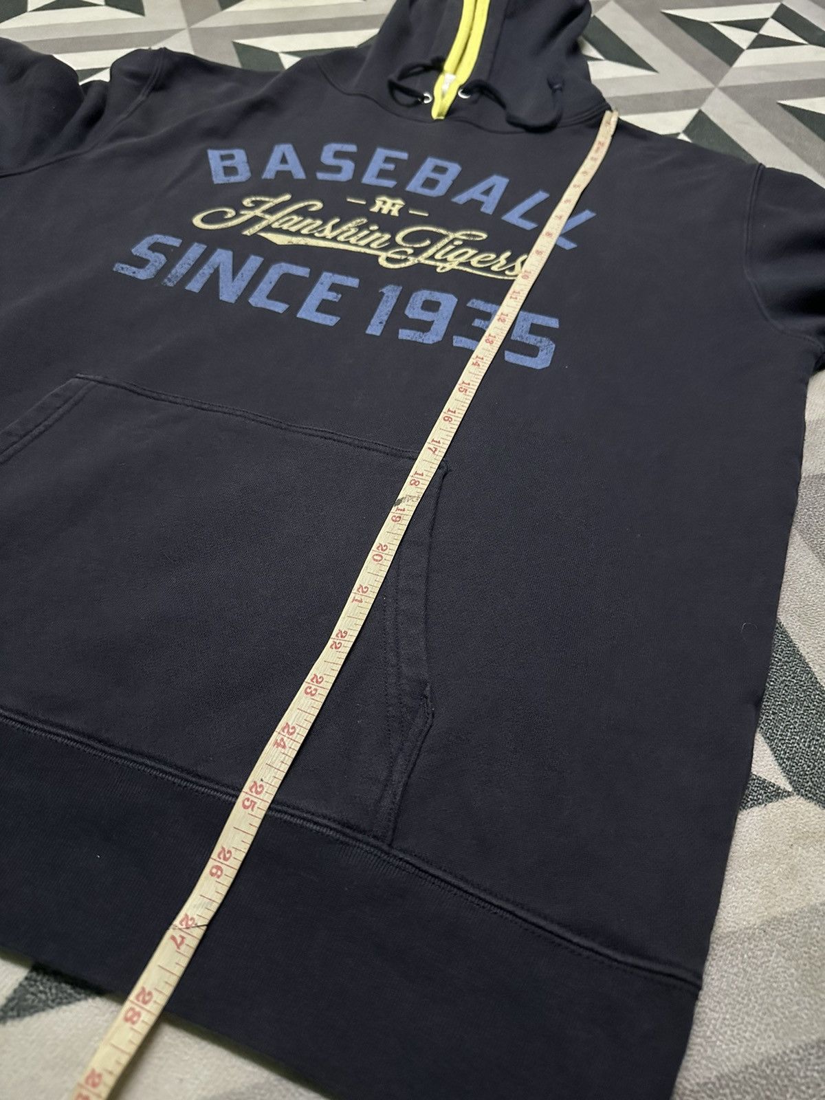 Japanese Brand Hanshin tiger baseball pullover hoodie Size US XL / EU 56 / 4 - 11 Thumbnail