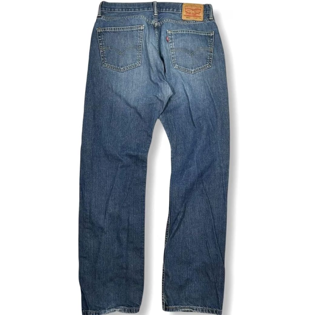 Levi's VINTAGE Levi's 505 Straight Jeans Denim Medium Wash Men 34x34 Blue Straight Men Jeans Size US 34 / EU 50 - 2 Thumbnail