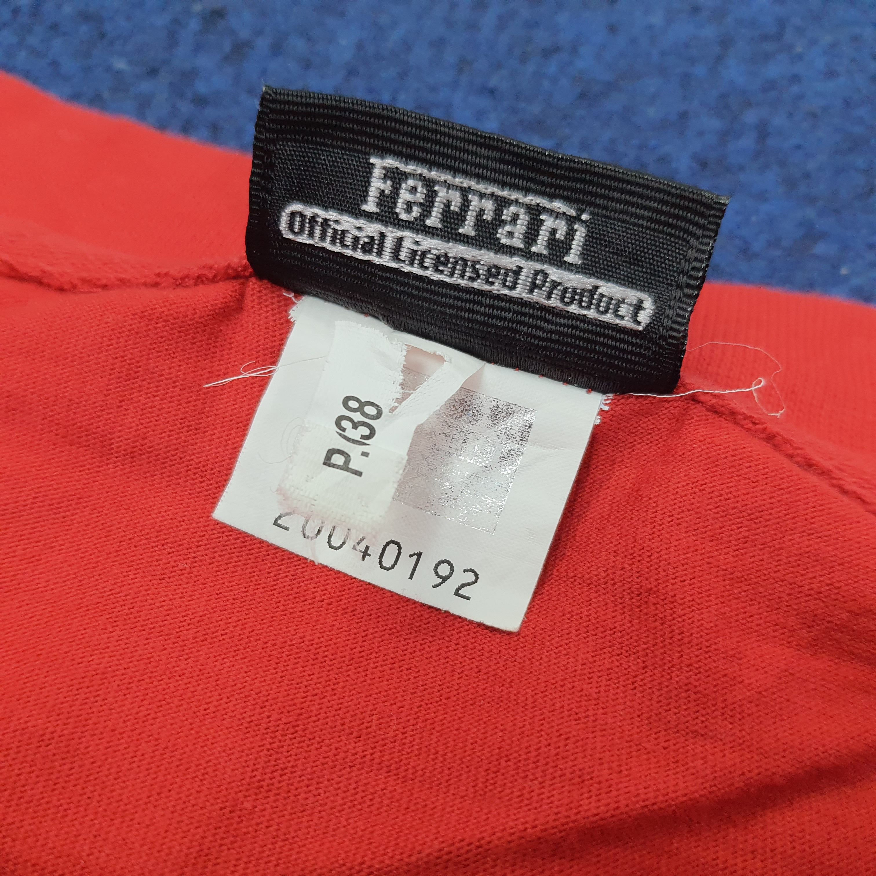 Ferrari Vintage Ferrari Formula1 F1 Racing Tshirt C223N73 Size US XL / EU 56 / 4 - 7 Thumbnail