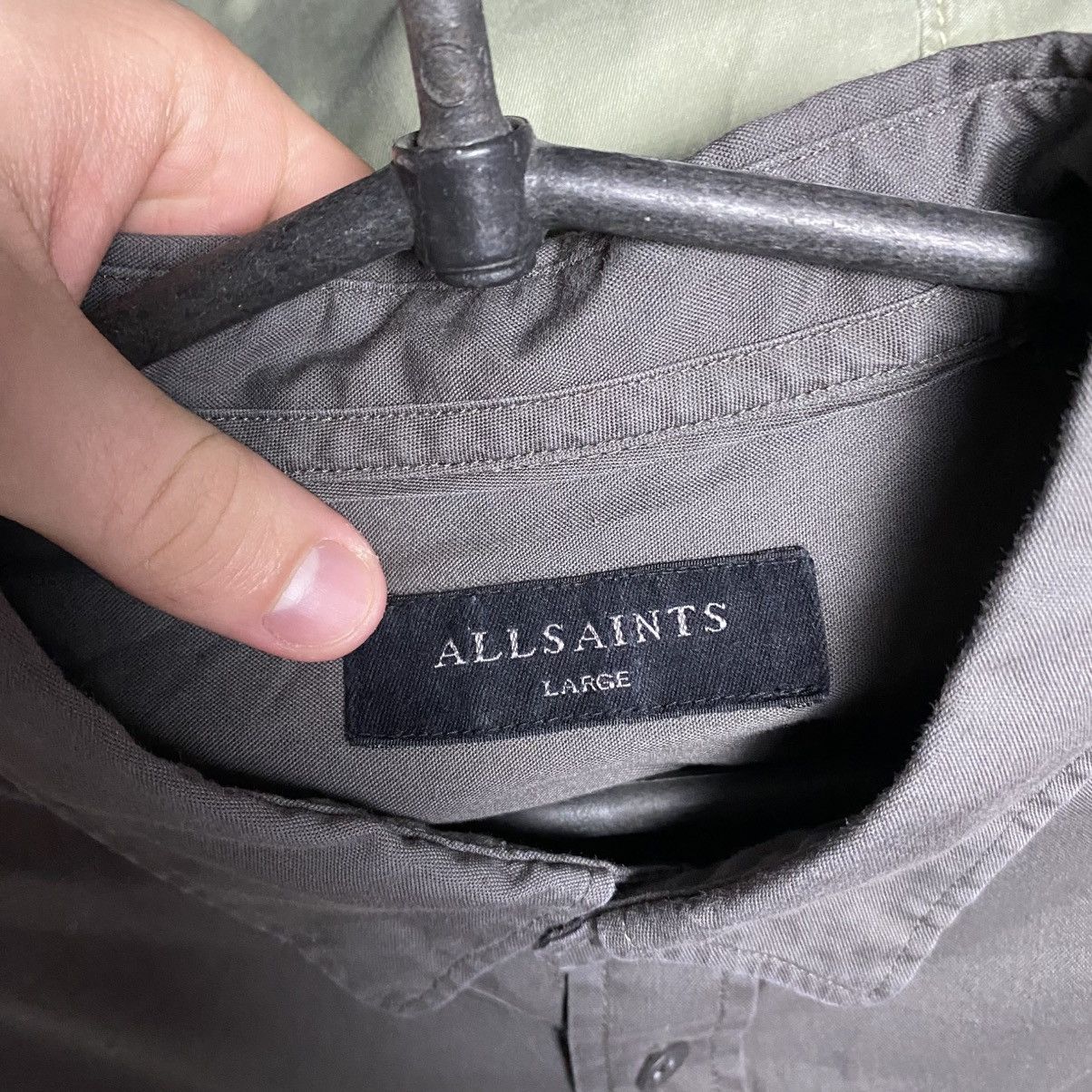 Allsaints Designer Allsaints Small Logo y2k luxury streetwear shirt Size US L / EU 52-54 / 3 - 3 Thumbnail