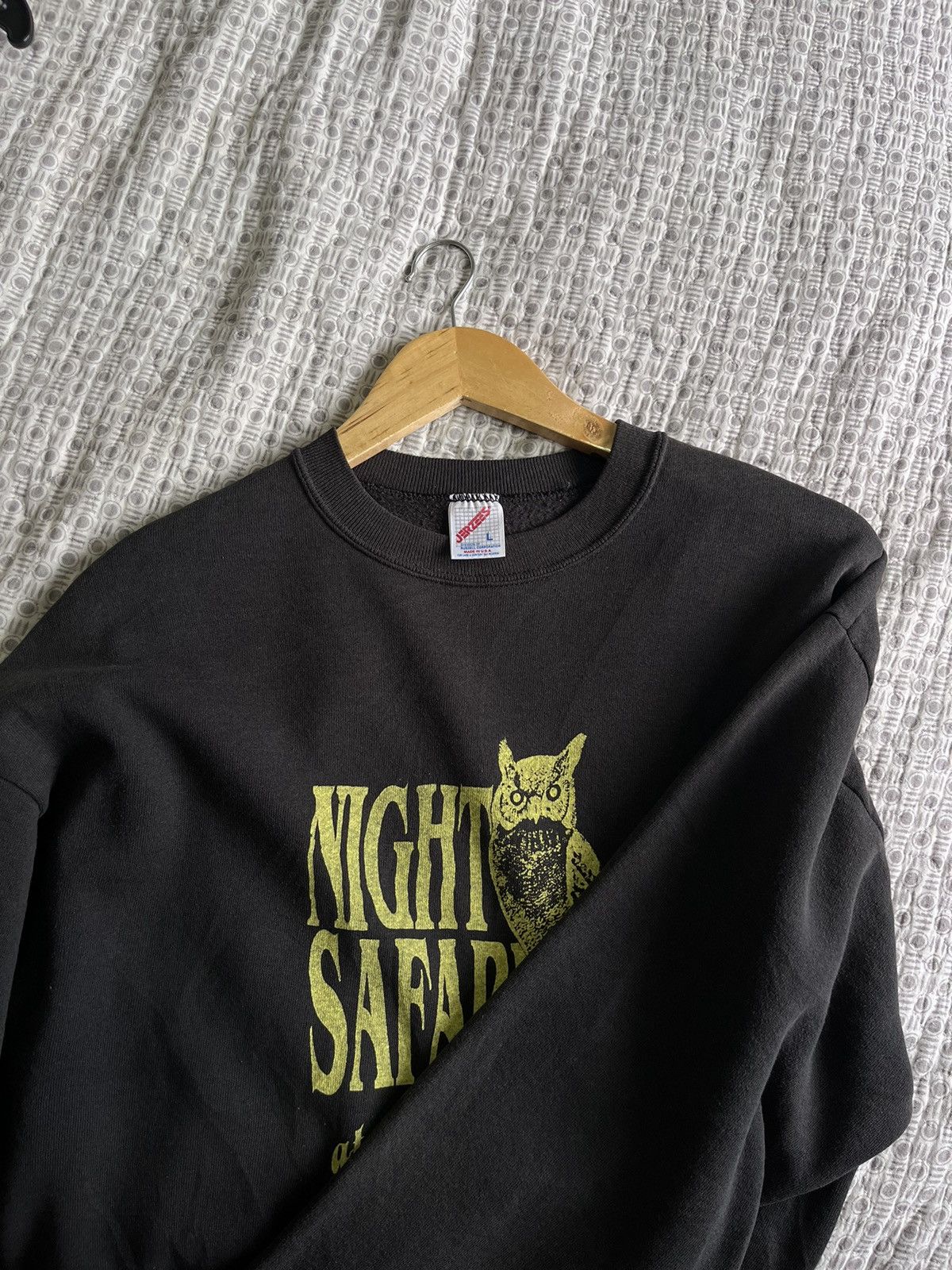 Jerzees Vtg 80s Jerzees Night Safari sweatshirt Size US L / EU 52-54 / 3 - 5 Thumbnail