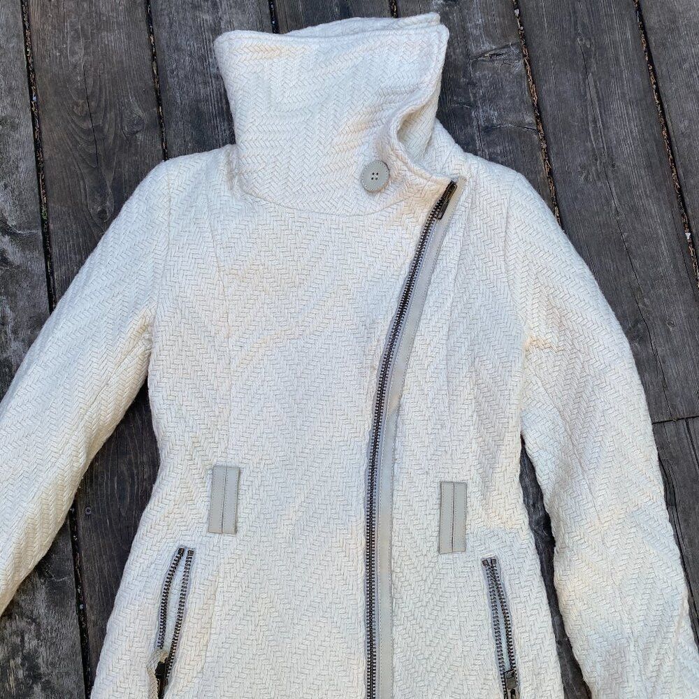 Mackage Vintage Mackage Virgin Wool Quilted Asymmetrical Collar Coa Size S / US 4 / IT 40 - 2 Thumbnail