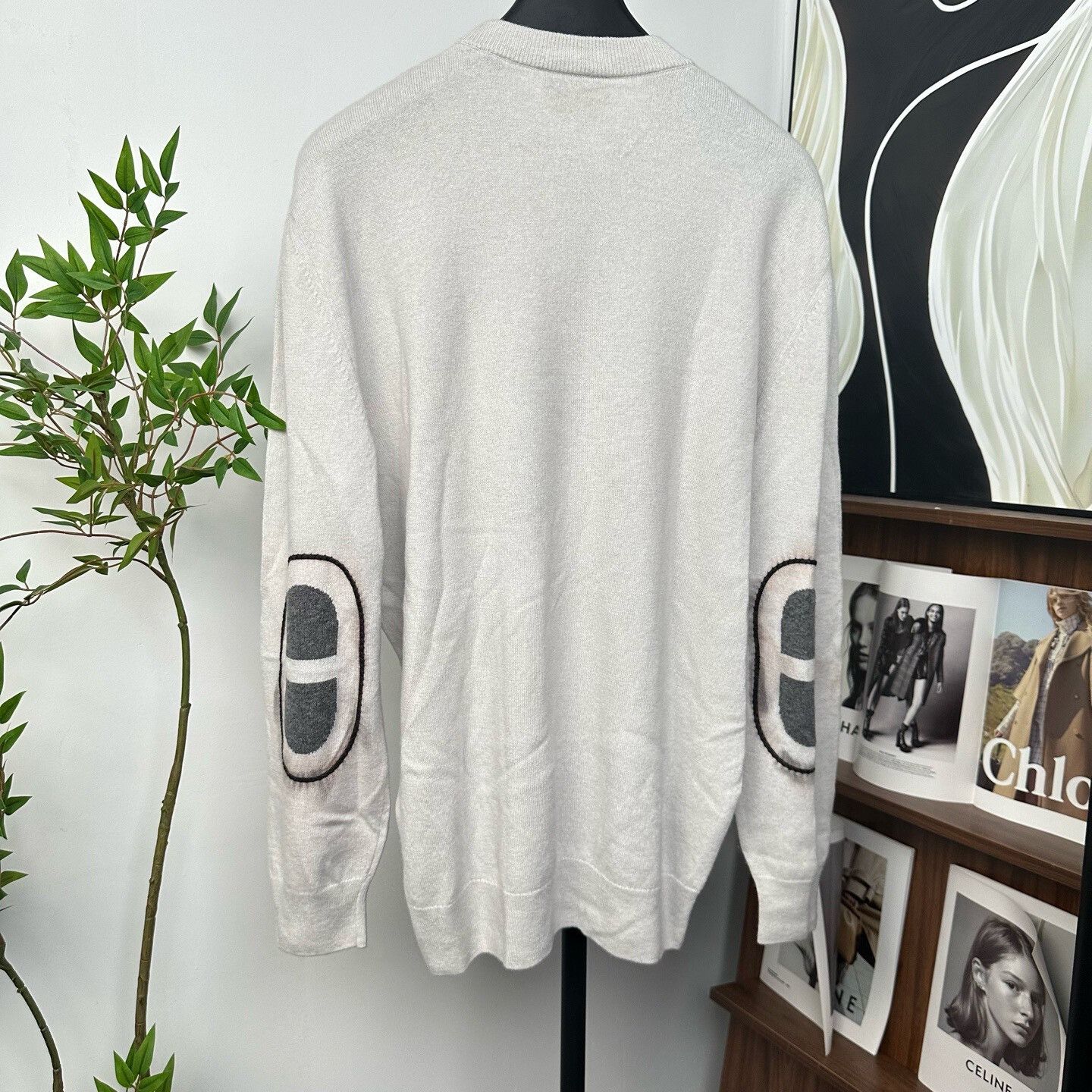 Hermes Hermes Classic H Cuff Cashmere Knit Sweater Size US XL / EU 56 / 4 - 1 Thumbnail