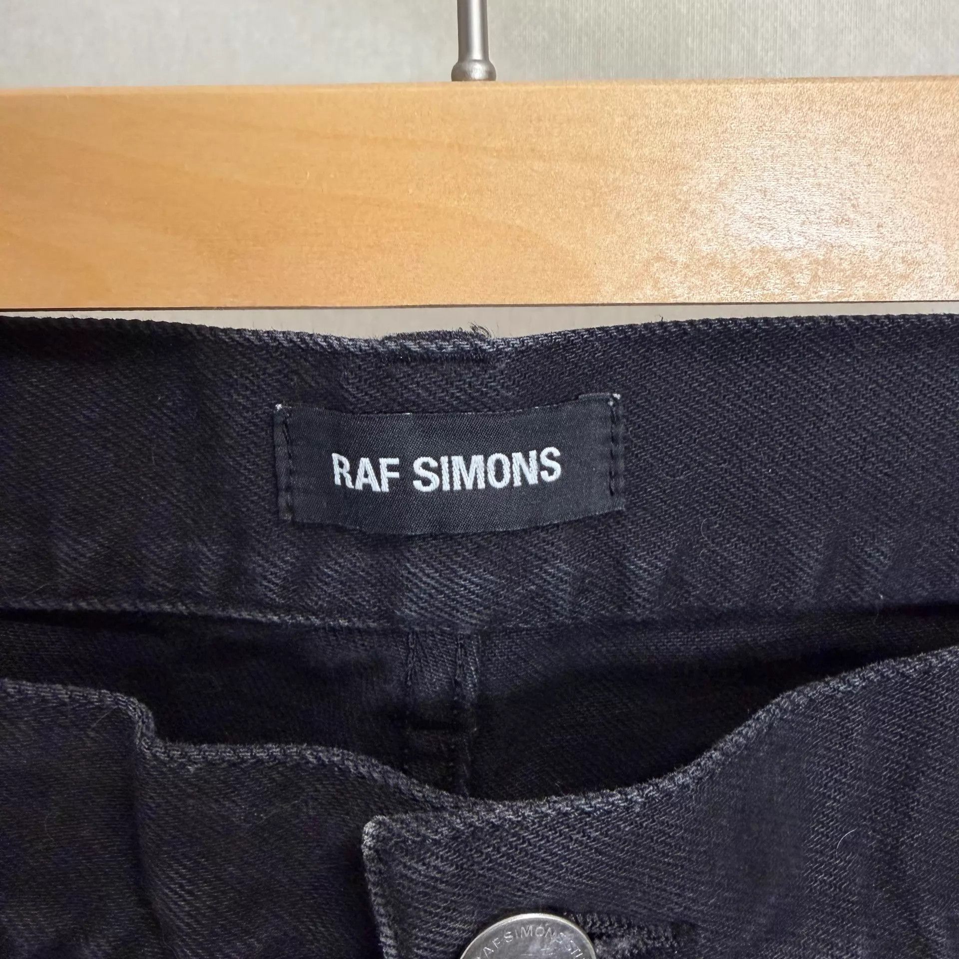 Raf Simons Raf Simons 17SS Black Jeans Size 34 Size US 34 / EU 50 - 3 Thumbnail