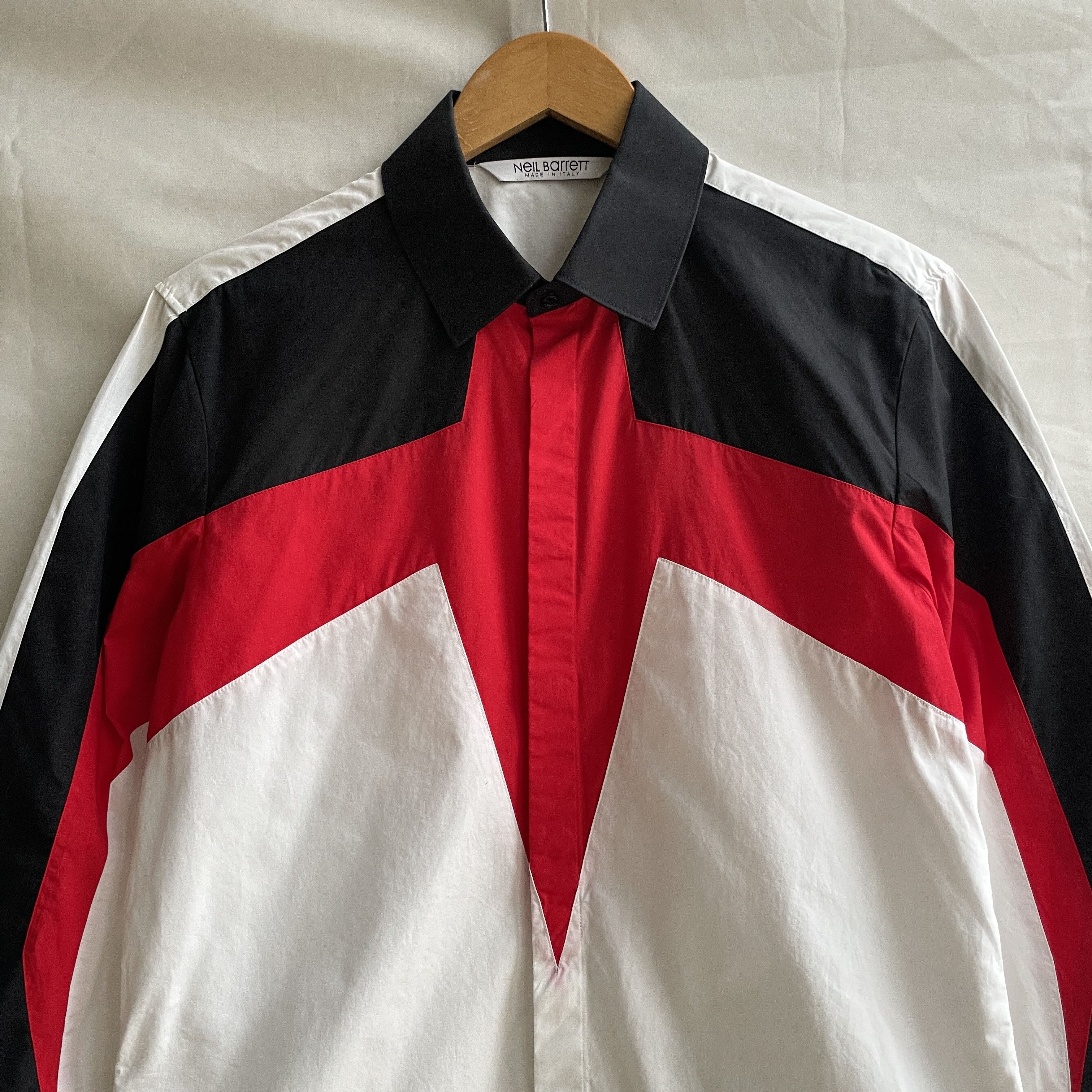Neil Barrett Neil Barrett Slim Fit Panelled Shirt Size S Size US S / EU 44-46 / 1 - 3 Thumbnail