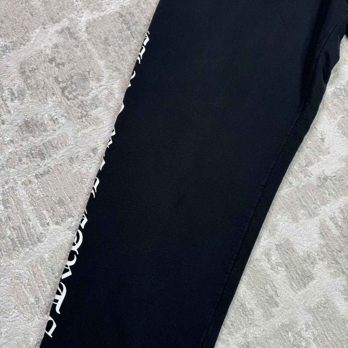 Chrome Hearts Letters scroll logo sweatpants Size US 36 / EU 52 - 3 Thumbnail