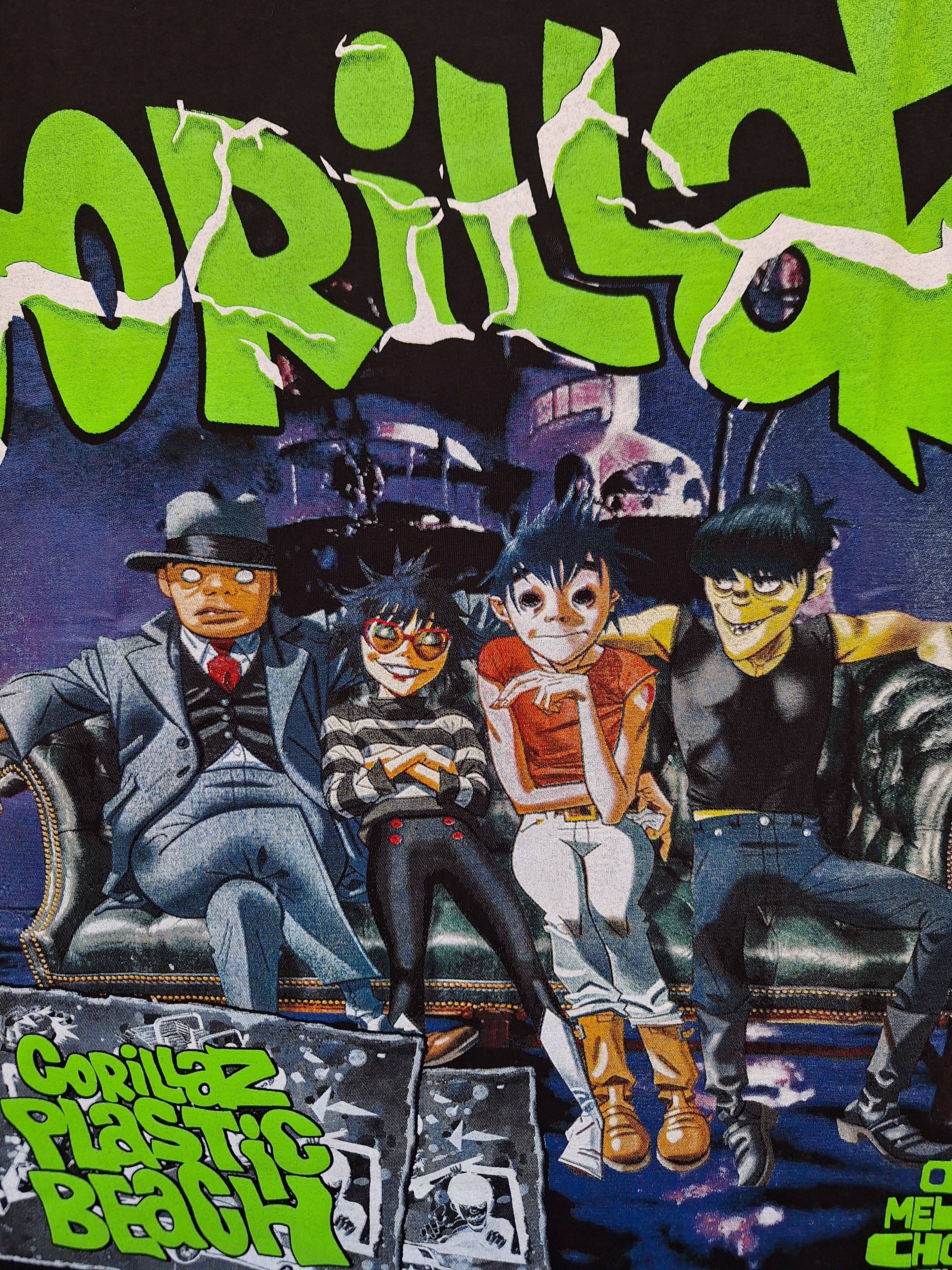 Band Tees 🔥RARE🔥 Gorillaz plastic beach album RAP TEES boot tshirt Size US L / EU 52-54 / 3 - 3 Thumbnail