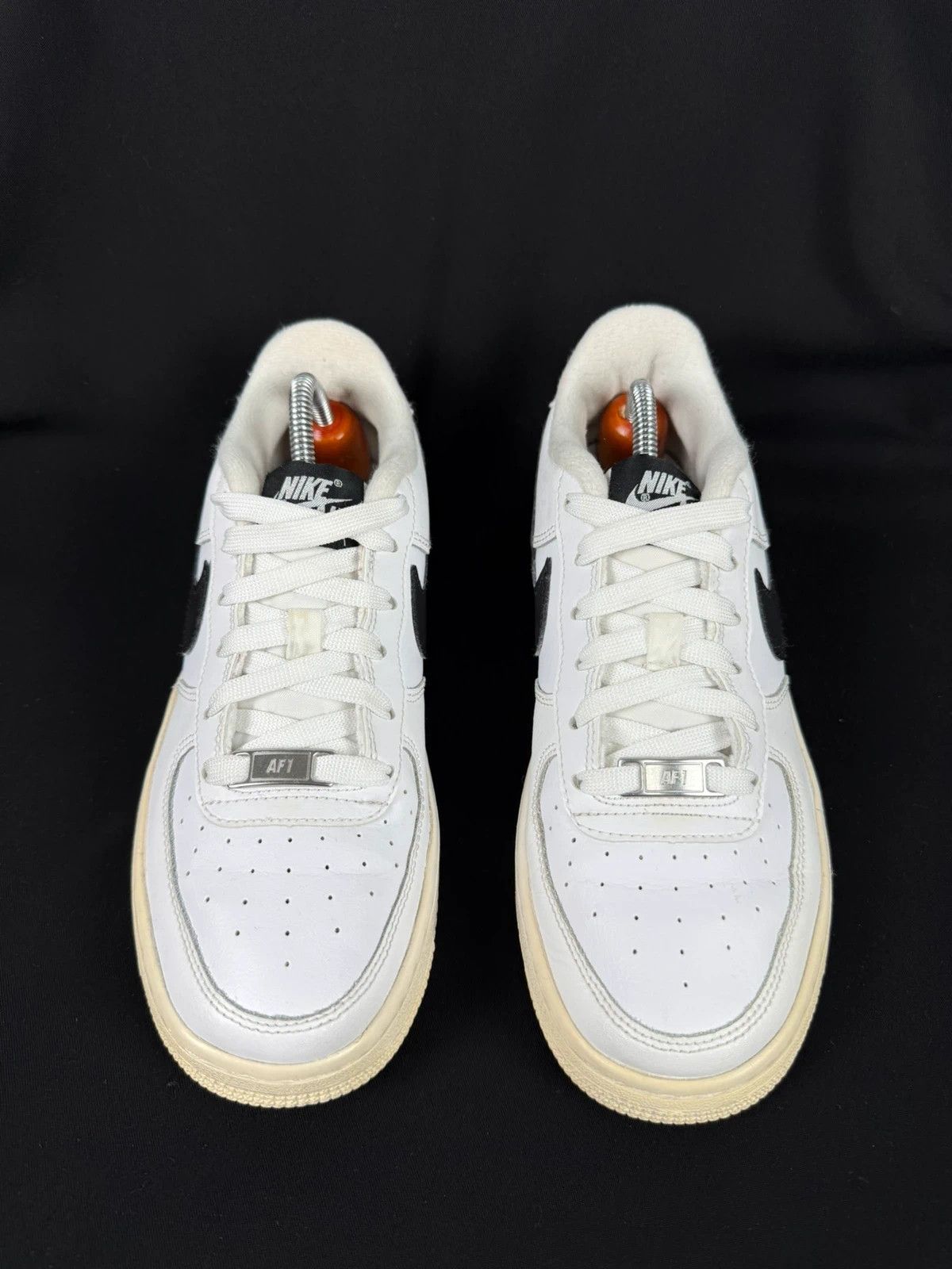 Nike Nike Air Force 1 Trainers size 37.5 Size US 7 / IT 37 - 2 Thumbnail