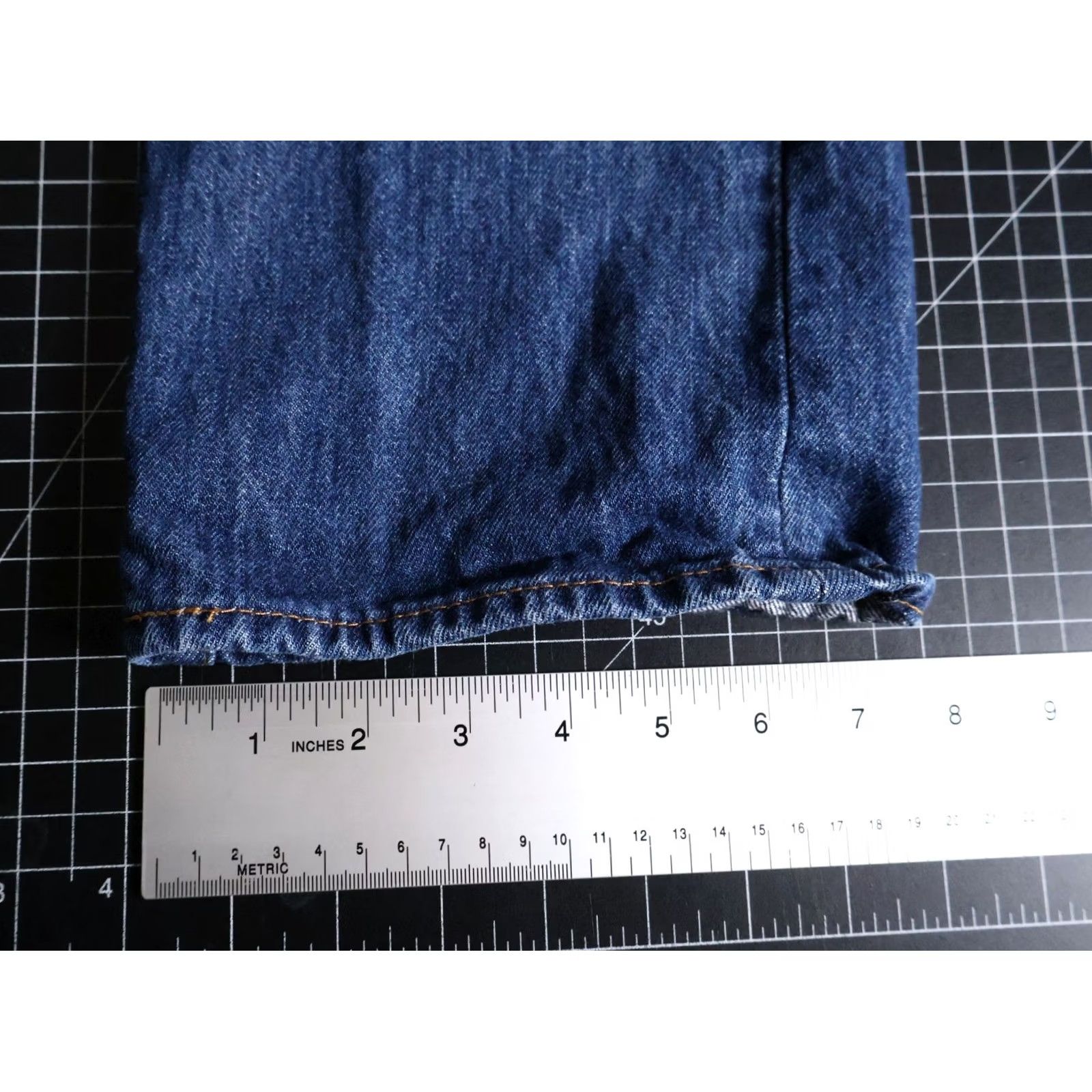 Levi's Levi's 501 Jeans Men's 33 x 31 Blue Button Fly Straight Denim (34 x 32 Tag) Size US 33 - 7 Thumbnail