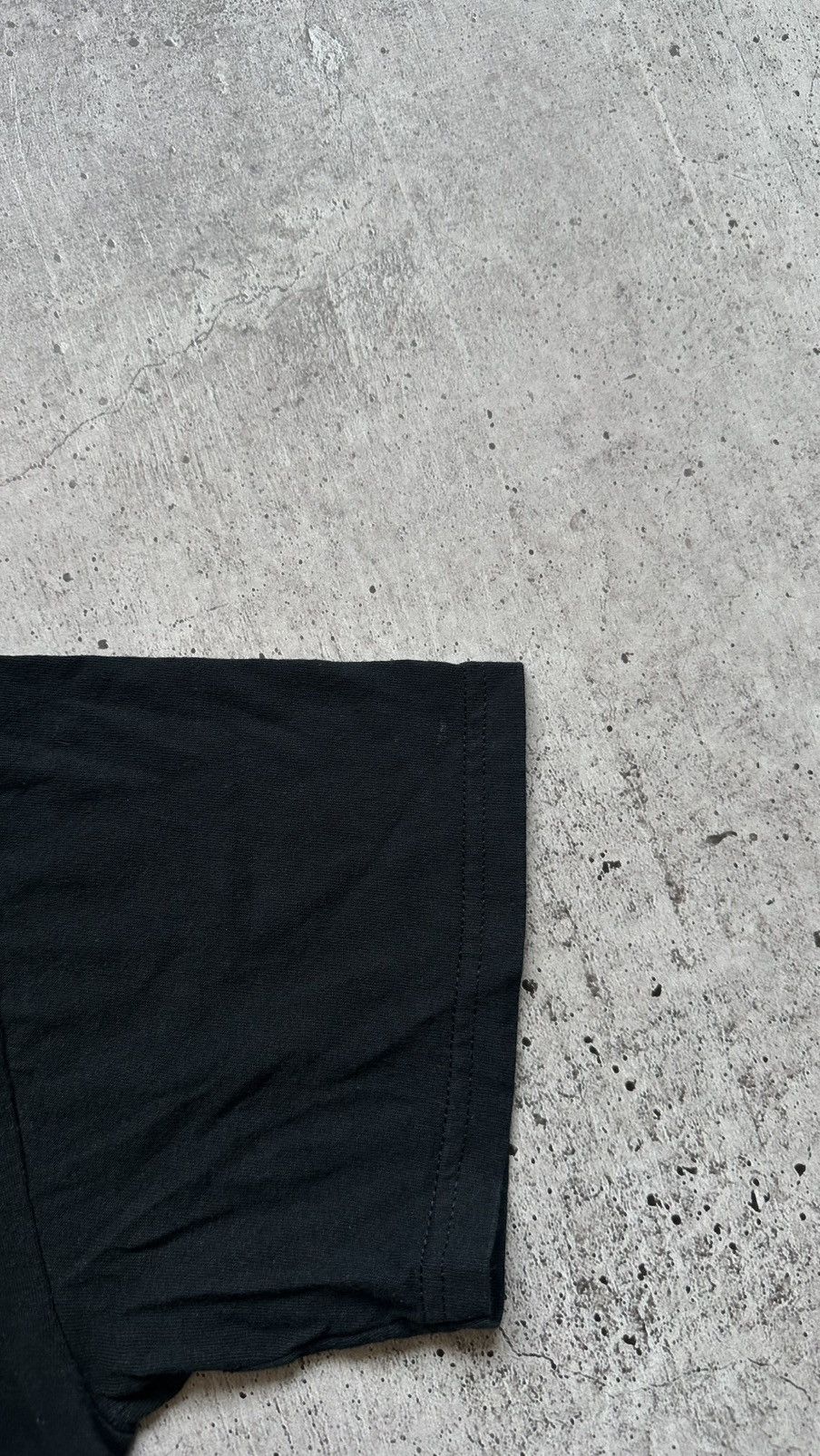 Band Tees 2008 Kanye West Glow in the Dark Tour Vintage T Shirt Size US M / EU 48-50 / 2 - 12 Thumbnail