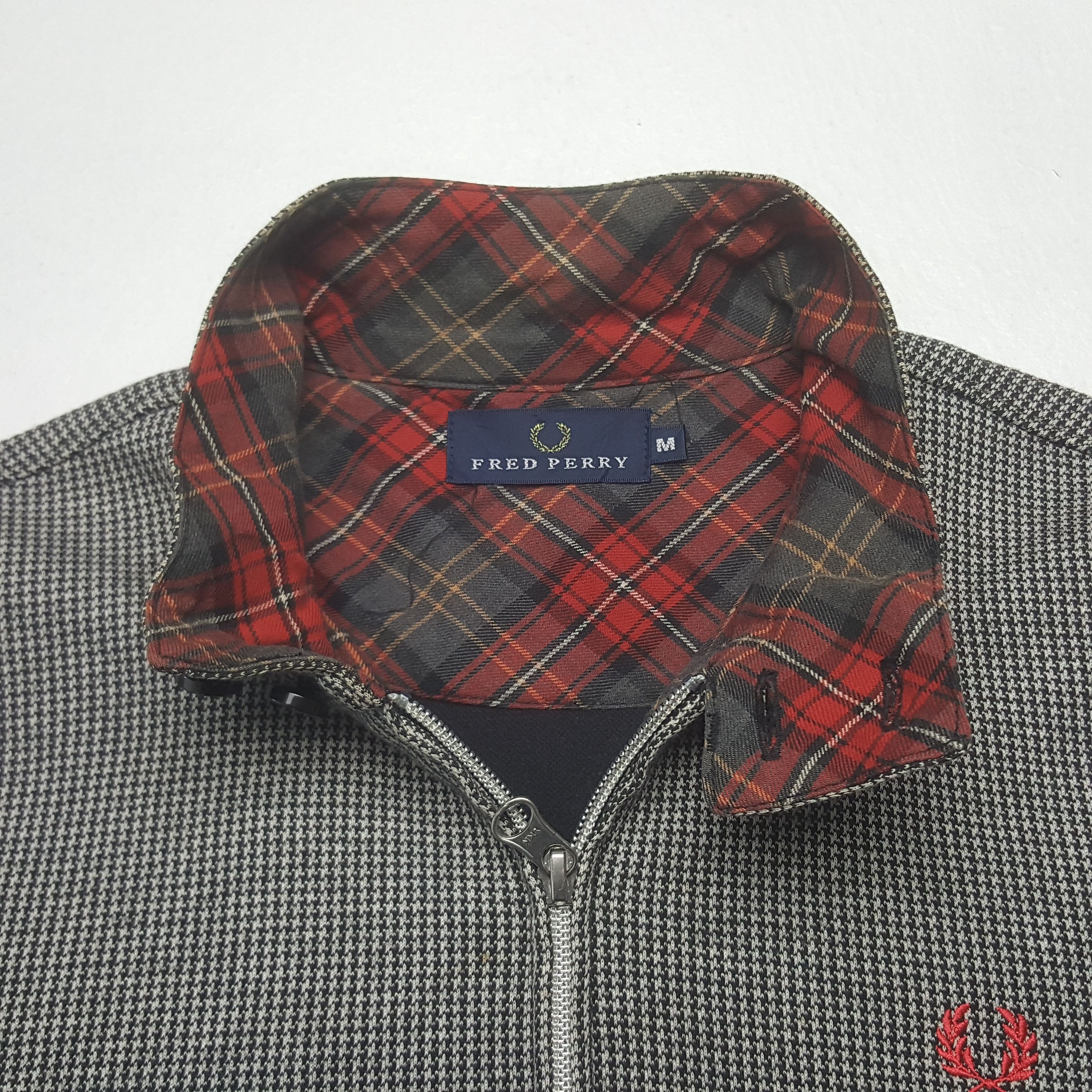 Fred Perry Vintage Fred Perry Casual Sweater Jacket C309N14 Size US XS / EU 42 / 0 - 4 Thumbnail