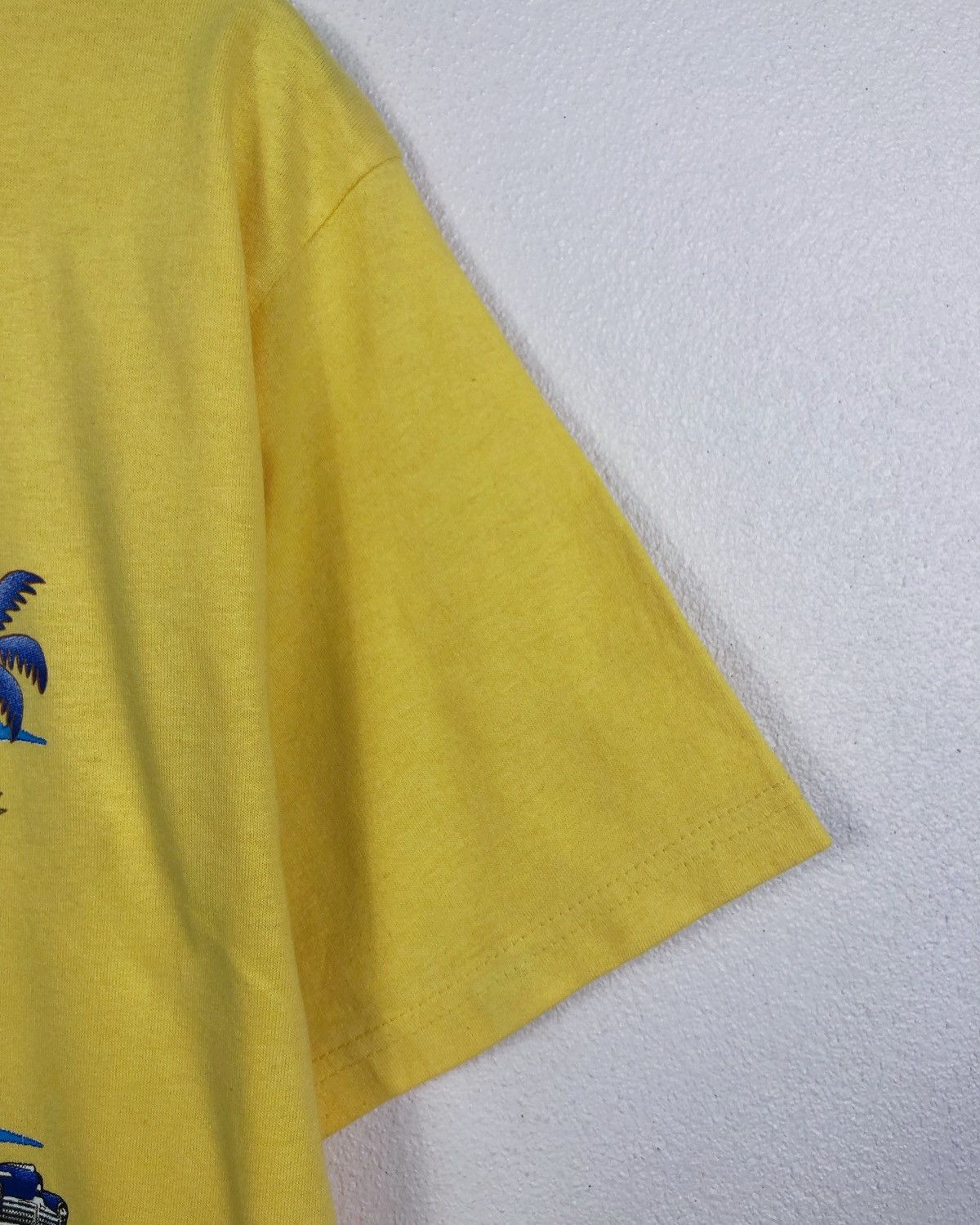 Vintage Rare Vintage Hawaii X BMW 503 Coupe Tee Size US M / EU 48-50 / 2 - 7 Thumbnail