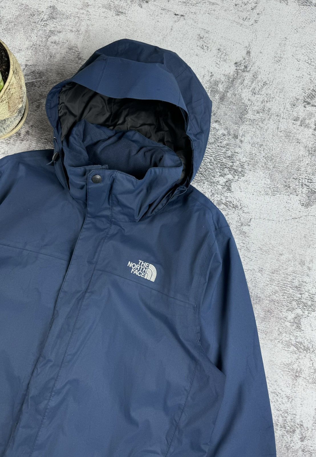 The North Face The North Face HyVent TNF Blue Light Jacket Winderbreaker Size US M / EU 48-50 / 2 - 5 Thumbnail