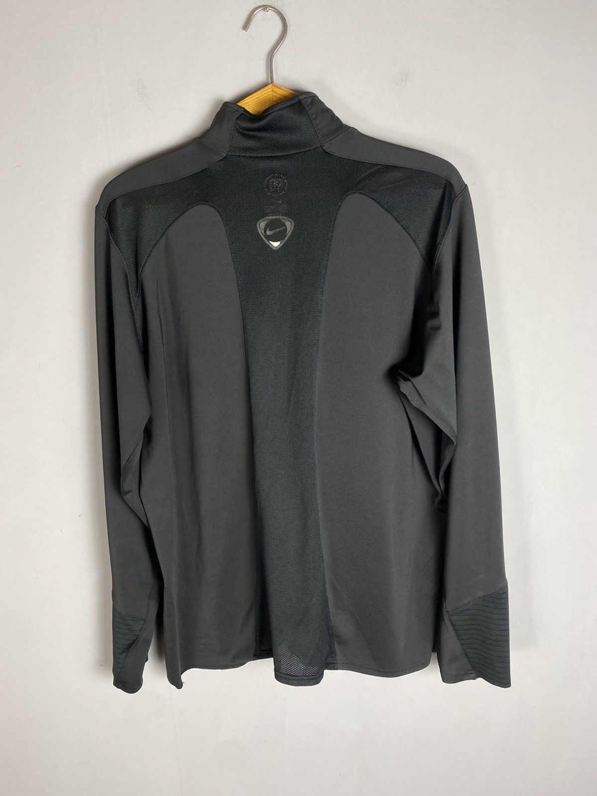 Nike × Vintage Vintage Nike 90 sweatshirt Size US L / EU 52-54 / 3 - 7 Thumbnail