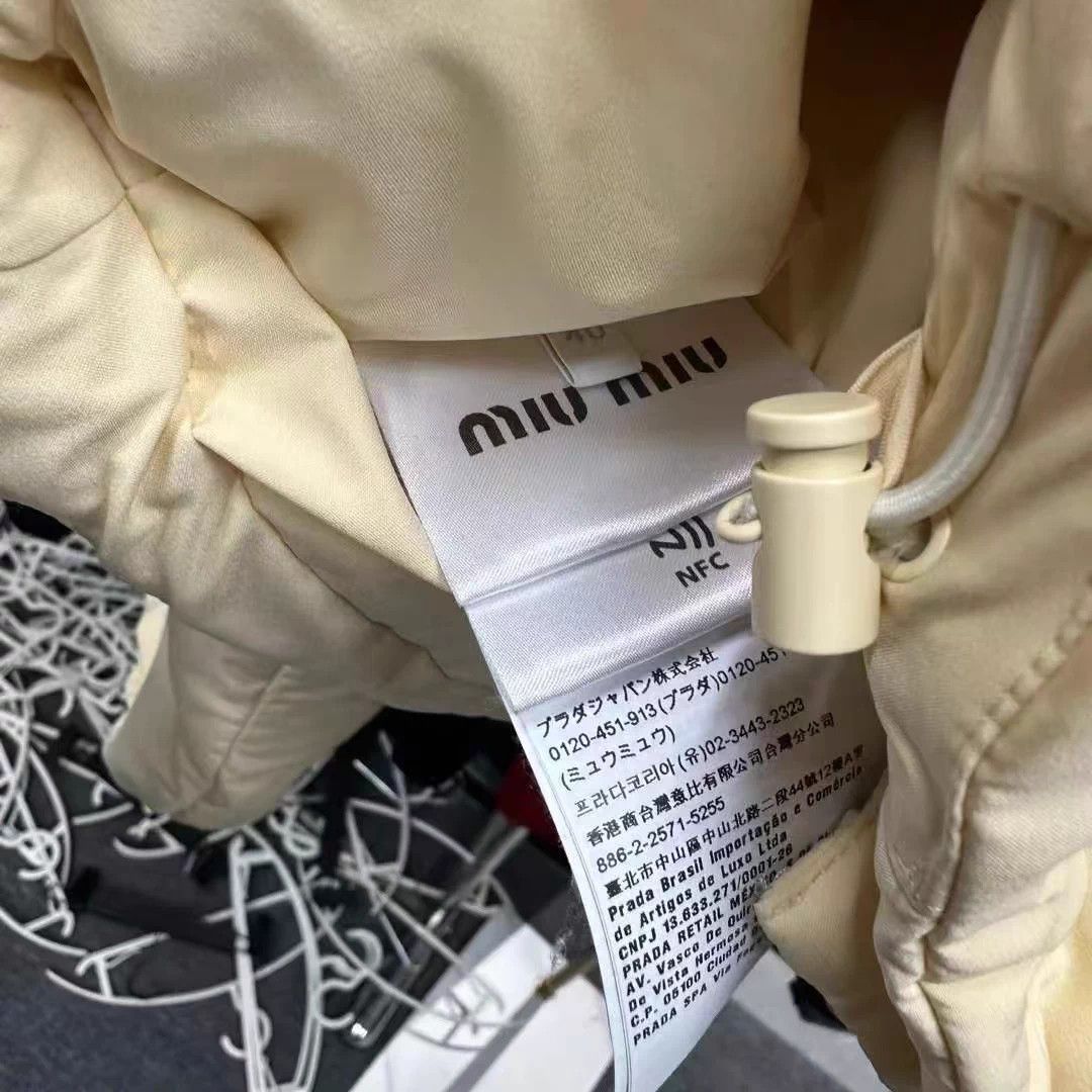 Miu Miu MIUMIU 99 New Logo Puffer Jacket 40 FR Size M / US 6-8 / IT 42-44 - 4 Thumbnail