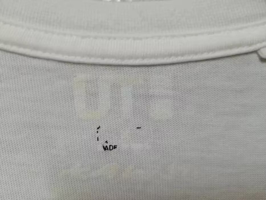Japanese Brand × Kaws × Vintage 🔥 Rare 🔥 Vintage kaws Very Rare Size US M / EU 48-50 / 2 - 4 Thumbnail