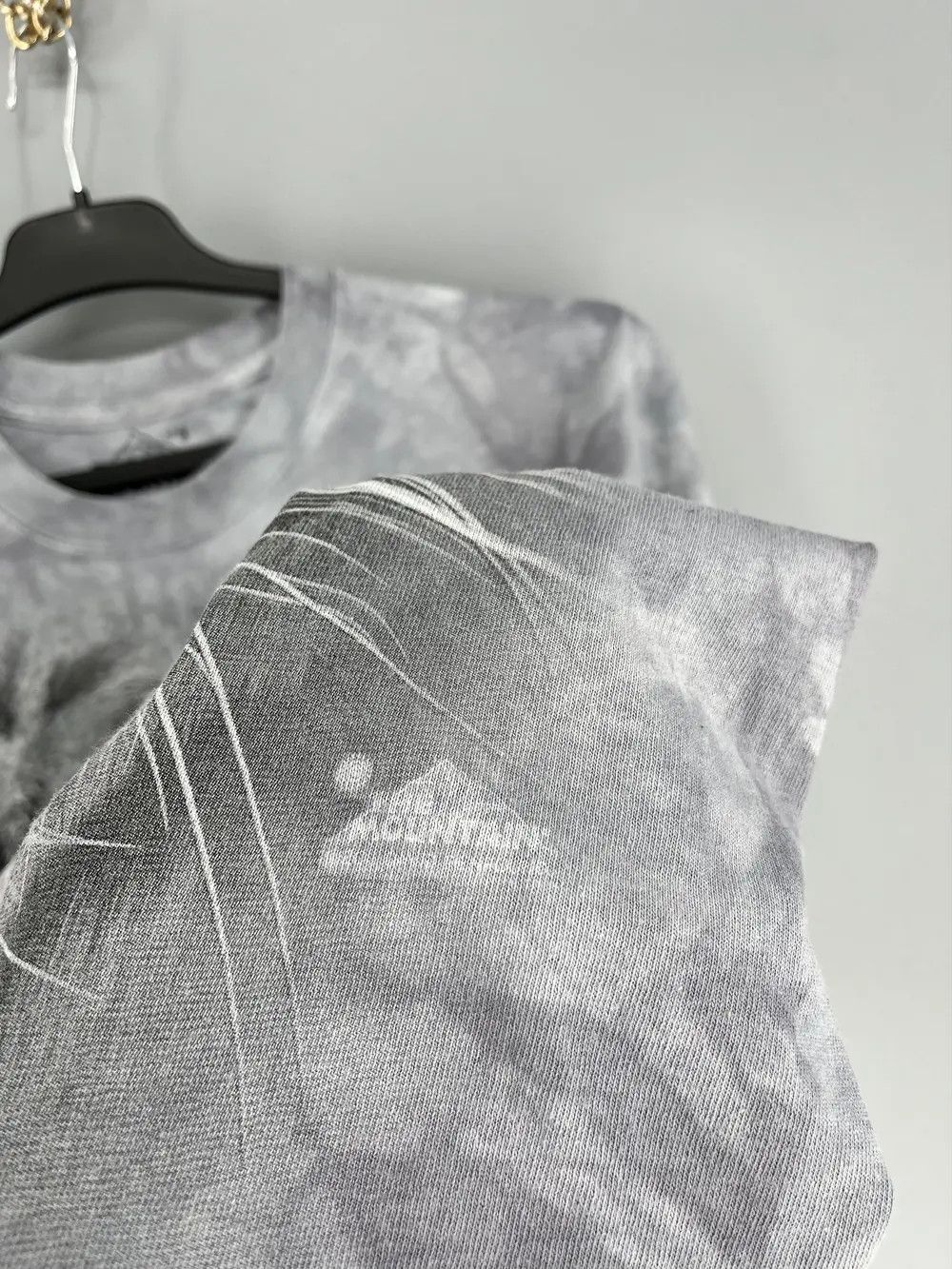 The Mountain Vintage Y2K The Mountain Northern tiger Face Size S T-Shirt Size US S / EU 44-46 / 1 - 7 Thumbnail