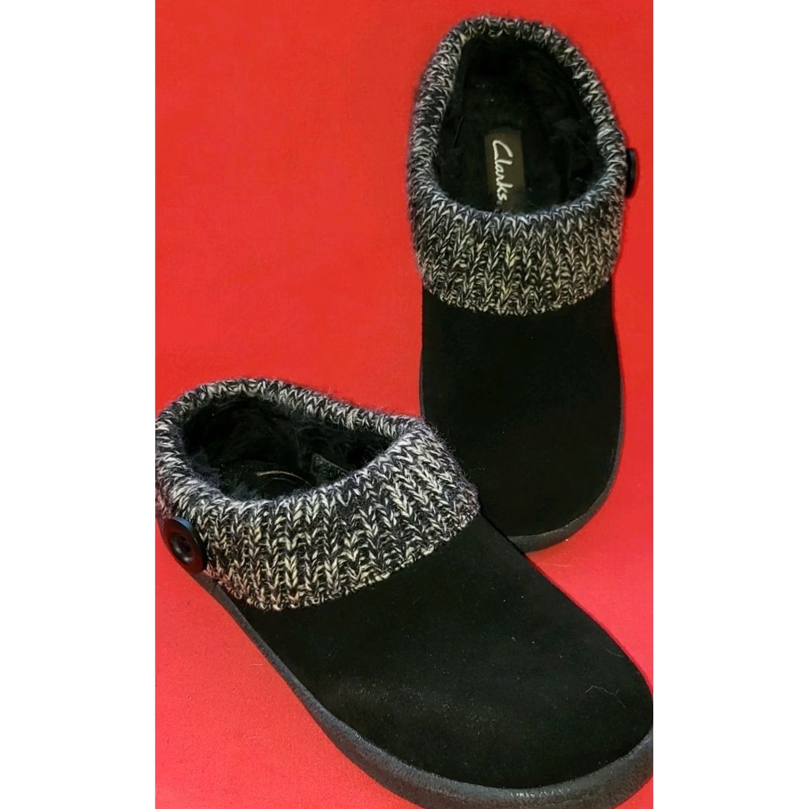 Clarks Clarks Clogs Mules Slip-on Black Suede 8M Sweater Gray Collar Button Accent Size M / US 6-8 / IT 42-44 - 2 Thumbnail