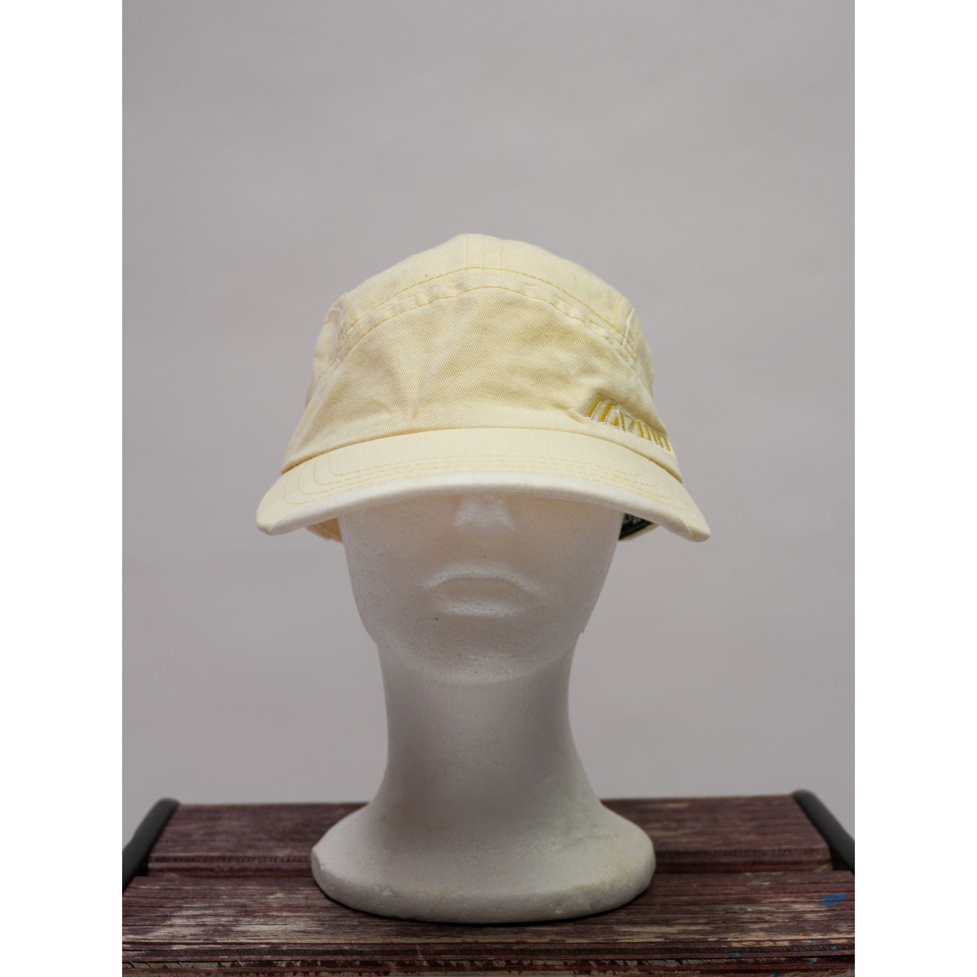 Mizuno Rare Mizuno Golf Hat Size ONE SIZE - 1 Thumbnail