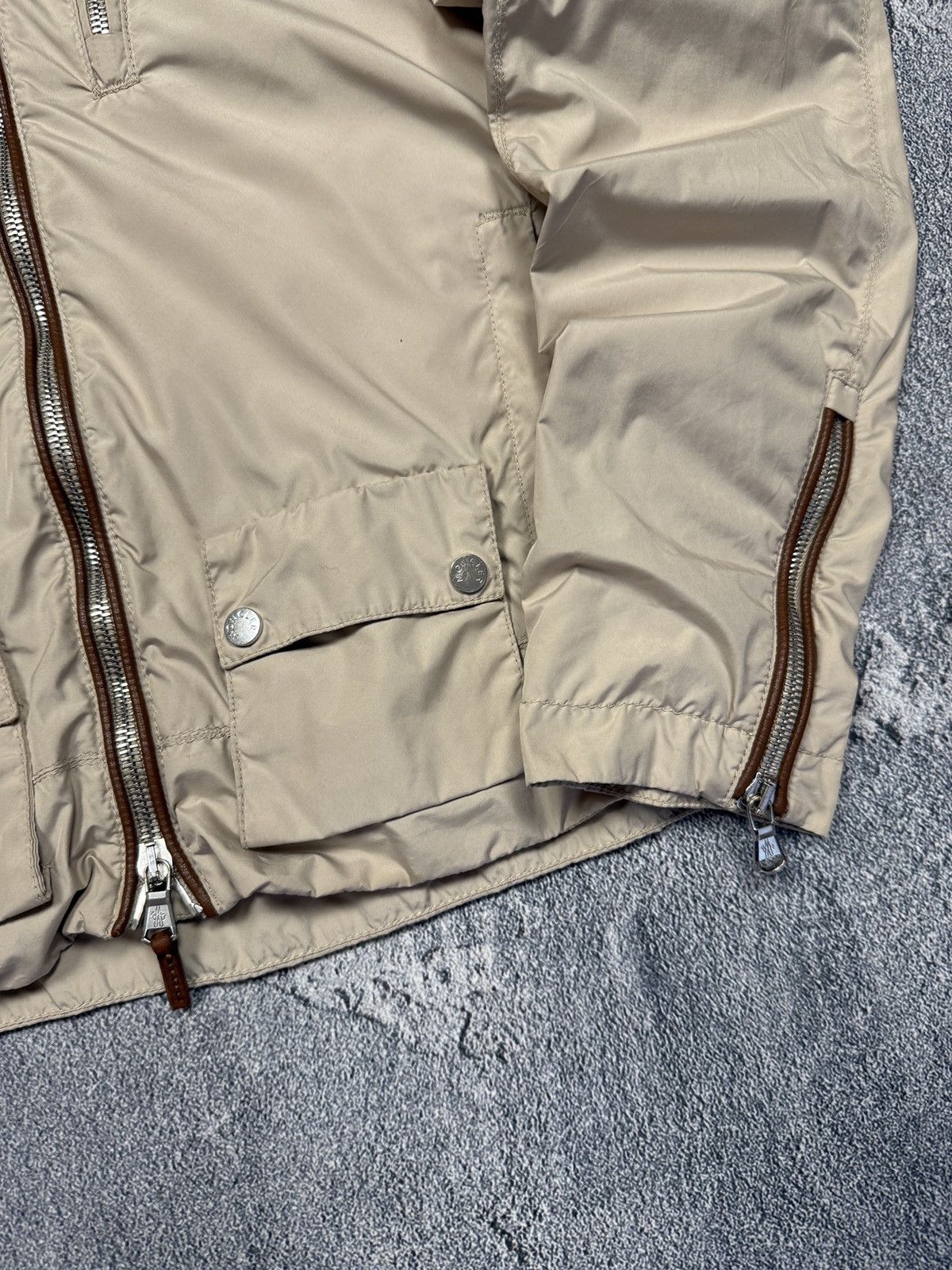 Moncler Moncler Light Jacket Size S / US 4 / IT 40 - 5 Thumbnail