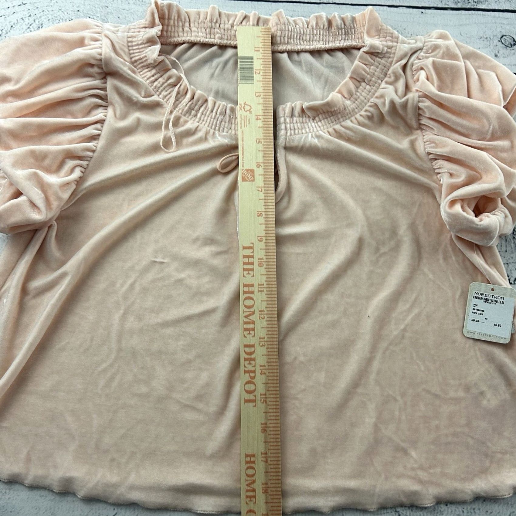 Free People Free People Velour Short Sleeve Top Womens XS Pink Velour Shirt Blouse Shirt Womens XS Pink Velour 90s style Size XS / US 0-2 / IT 36-38 - 5 Thumbnail