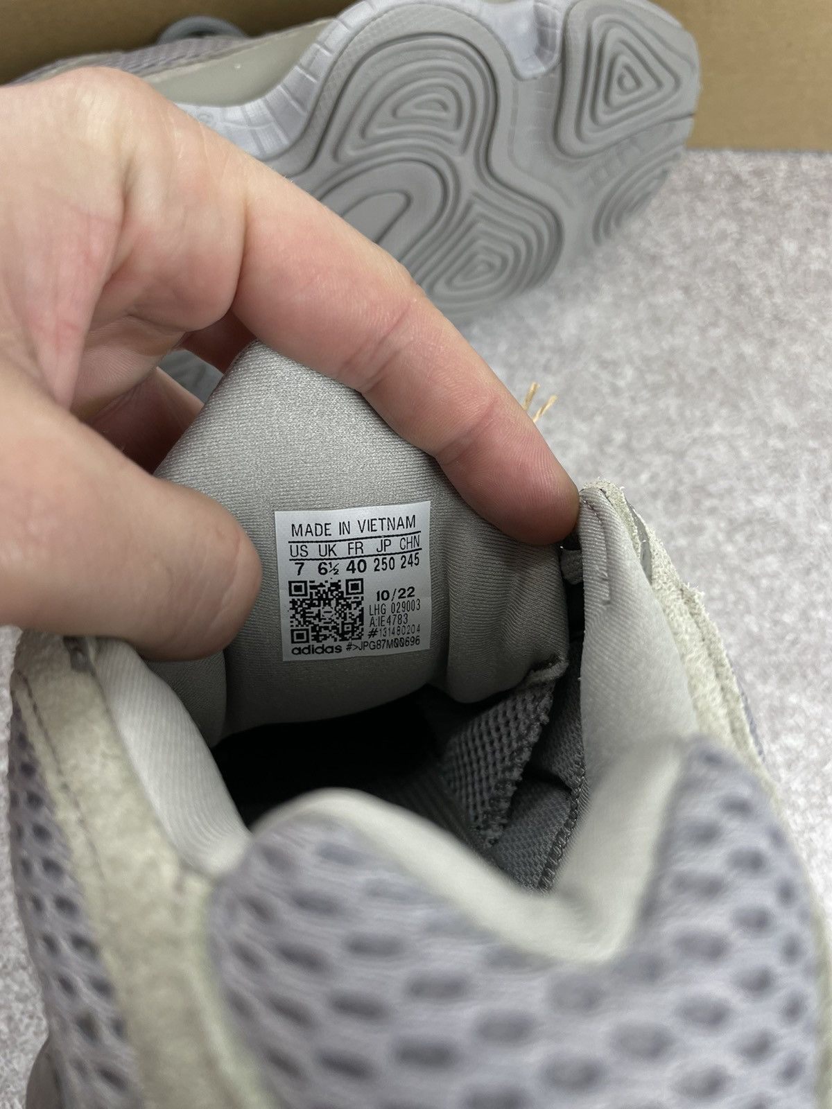 Adidas × Kanye West Adidas Kanye West Yeezy 500 Stone Salt Size 7 Size US 7 / EU 40 - 11 Thumbnail