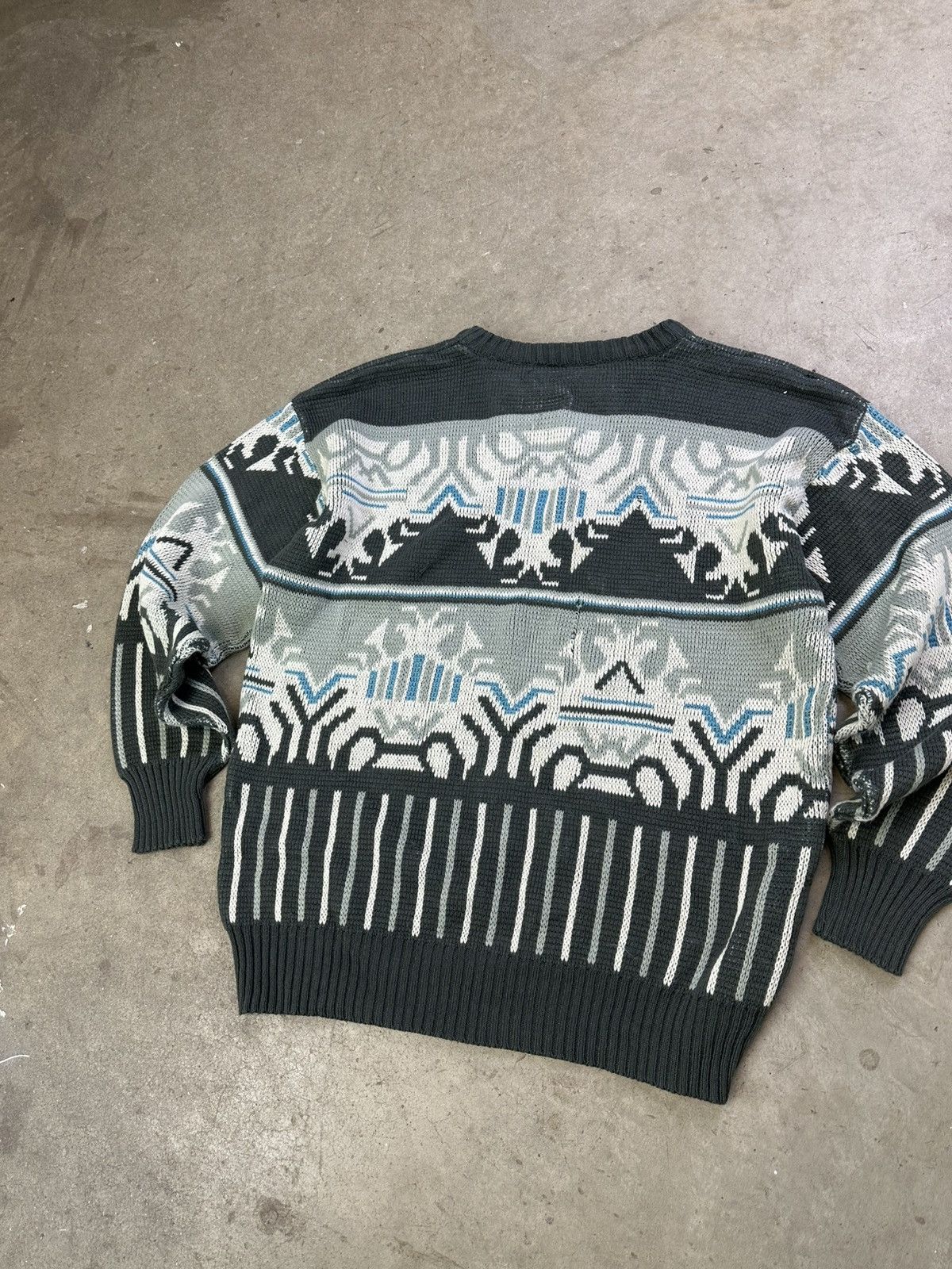 Vintage Vintage Pattern Cable Knit Sweater Boxy S/M 90s Size US S / EU 44-46 / 1 - 3 Thumbnail