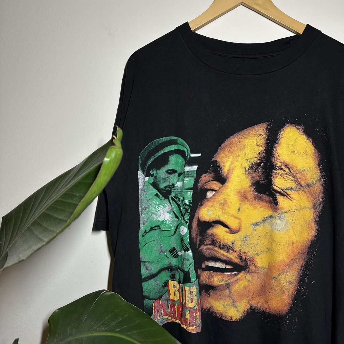 Rap Tees × Vintage Rare Authentic Vintage Bob Marley Big Face Grail Rap Tee Size US XL / EU 56 / 4 - 2 Thumbnail