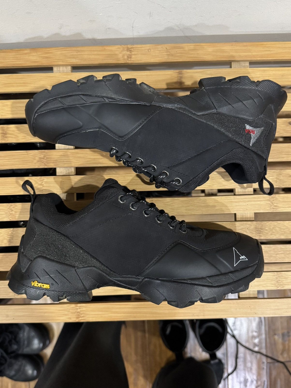 ROA ROA Neal Black Low Hiking Boot Sneaker 37 38 5 6 Size US 5 / EU 37 - 3 Thumbnail