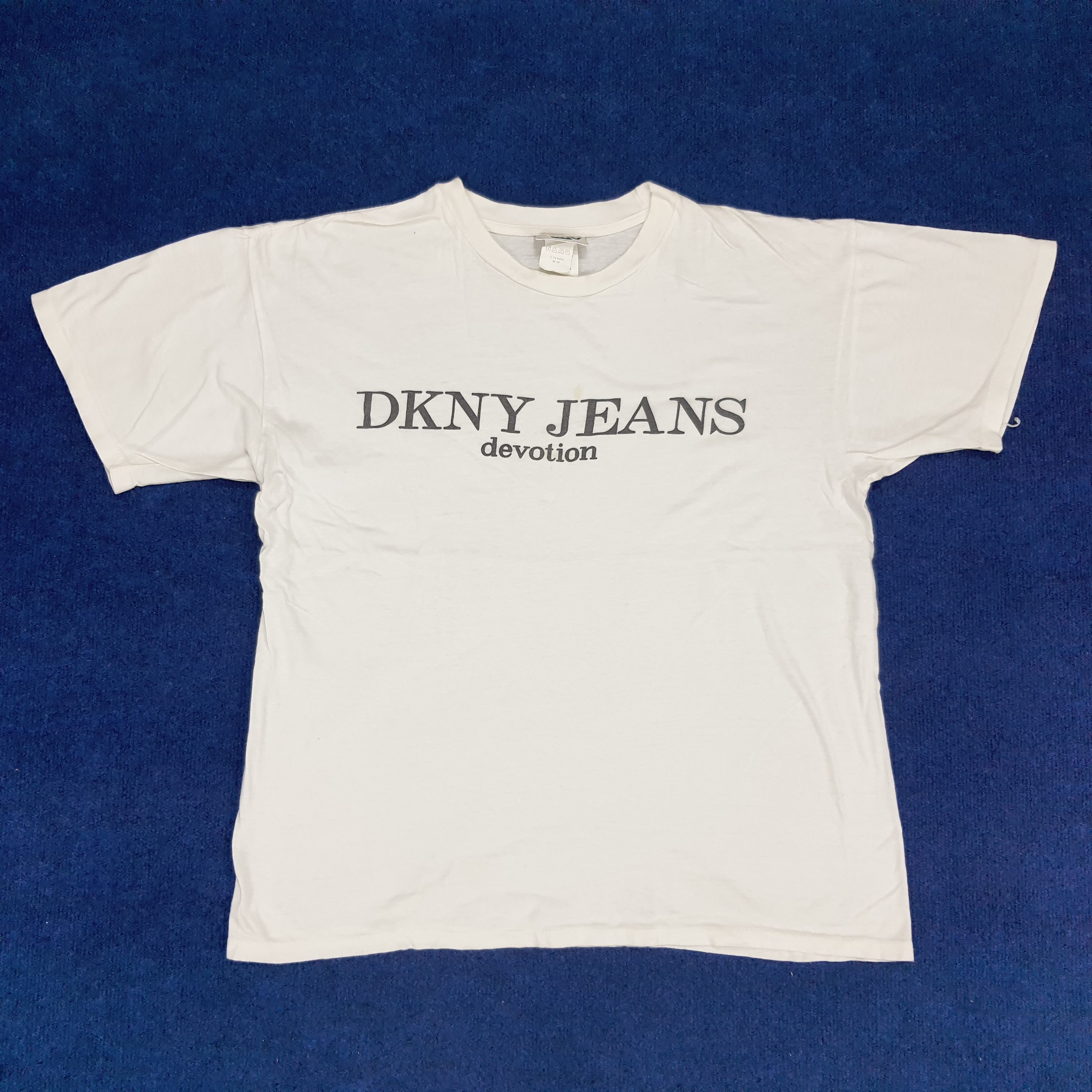 DKNY × Vintage Vintage DKNY Jeans Devotion Streetwear T-shirt Size US XL / EU 56 / 4 - 1 Thumbnail