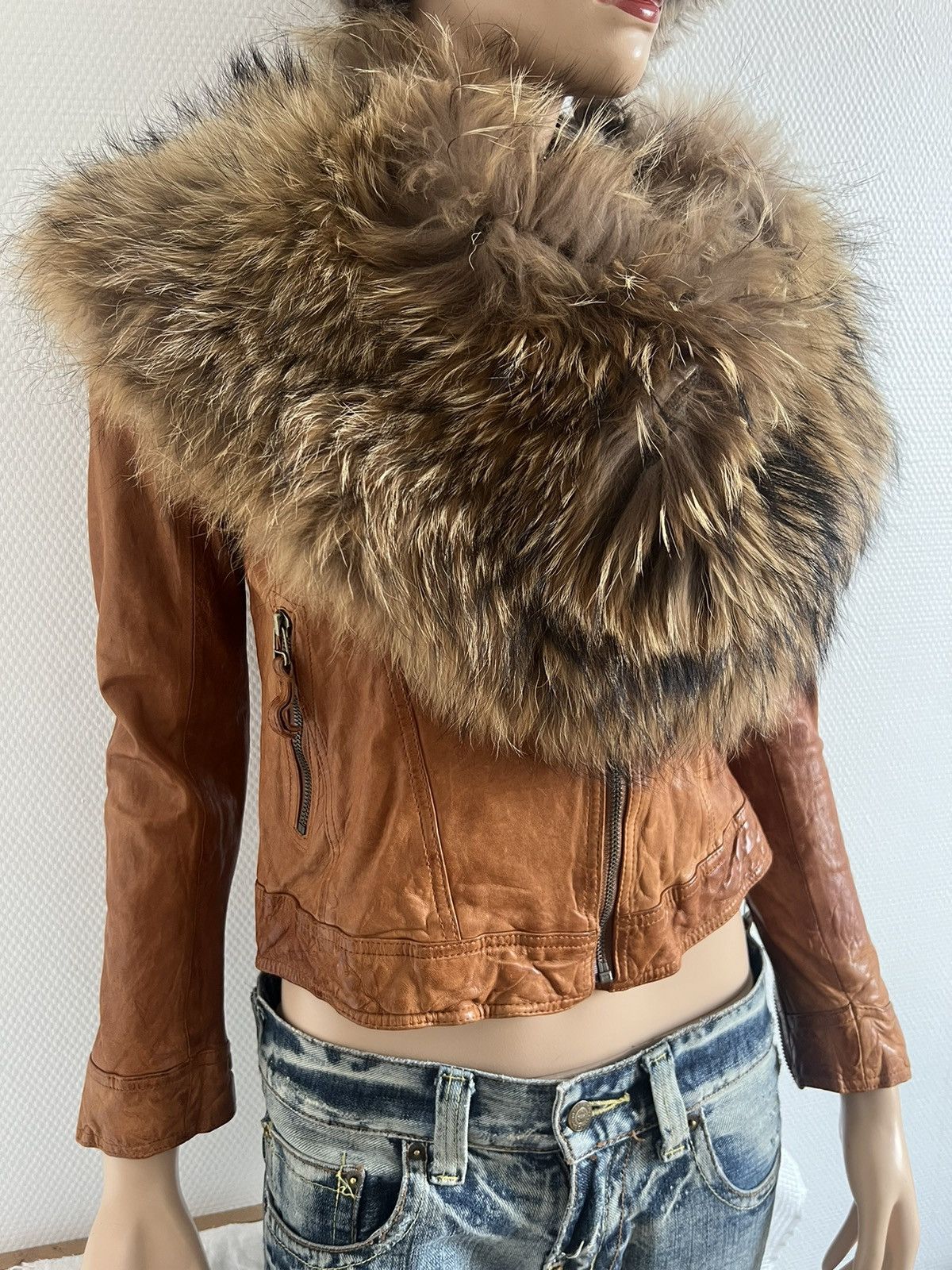 Japanese Brand “goa” Voluminous Fur Leather Jacket Size S / US 4 / IT 40 - 1 Thumbnail